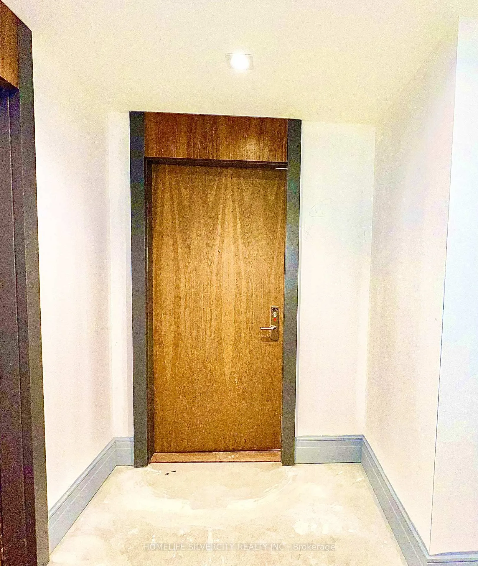 Photo 10 of Unit 409, 27 Korda Gate, Vaughan, Vellore Village — HOMEH