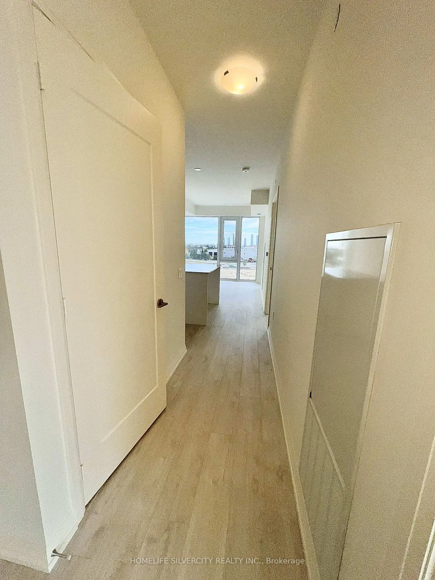Photo 13 of Unit 409, 27 Korda Gate, Vaughan, Vellore Village — HOMEH