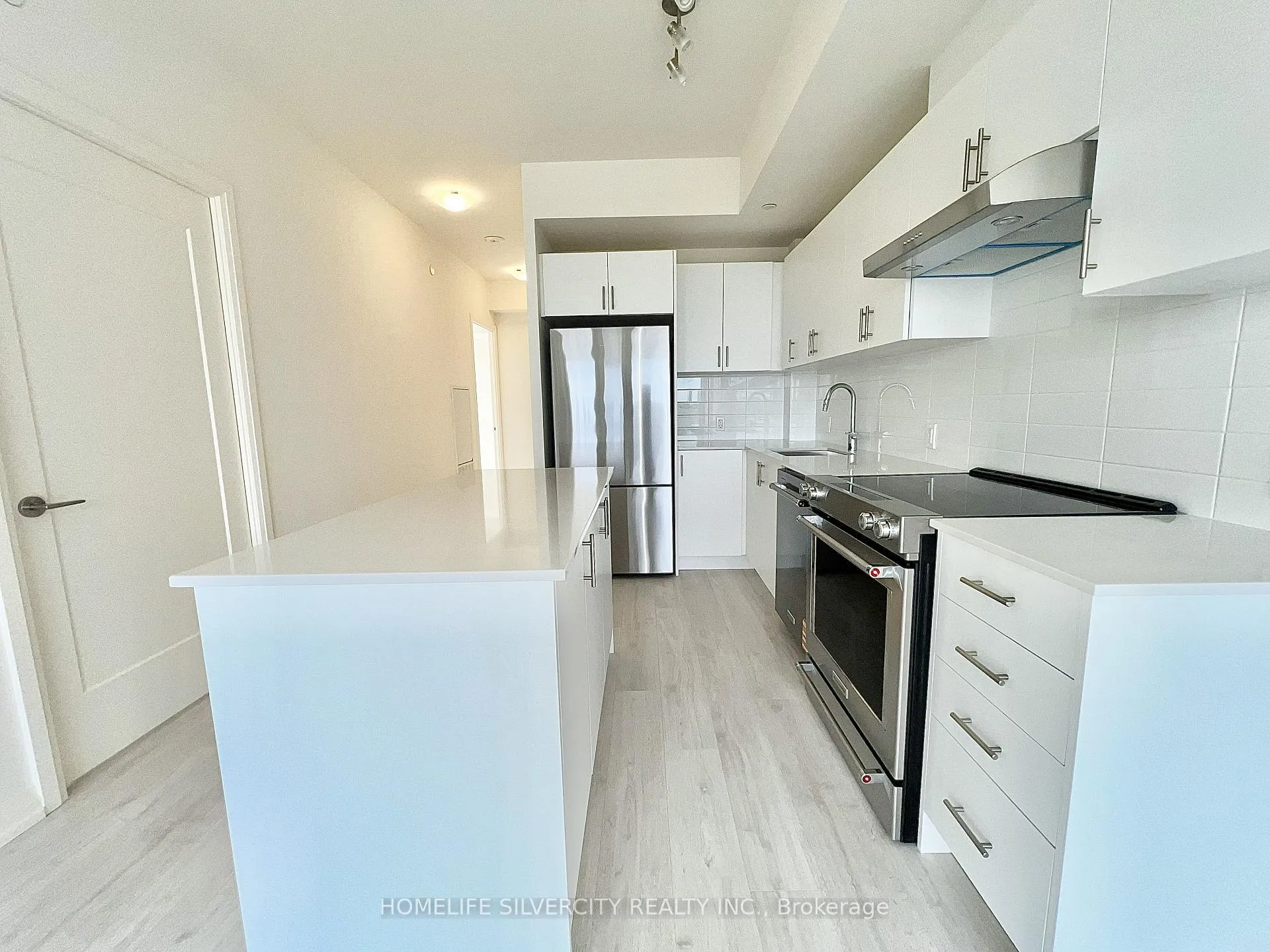 Photo 23 of Unit 409, 27 Korda Gate, Vaughan, Vellore Village — HOMEH