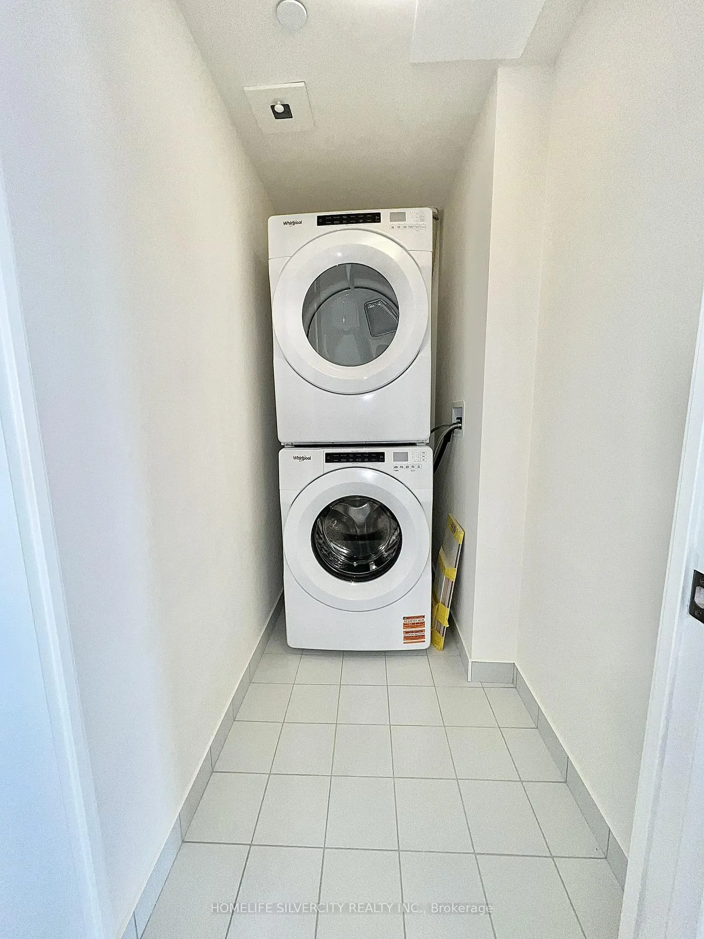 Photo 34 of Unit 409, 27 Korda Gate, Vaughan, Vellore Village — HOMEH
