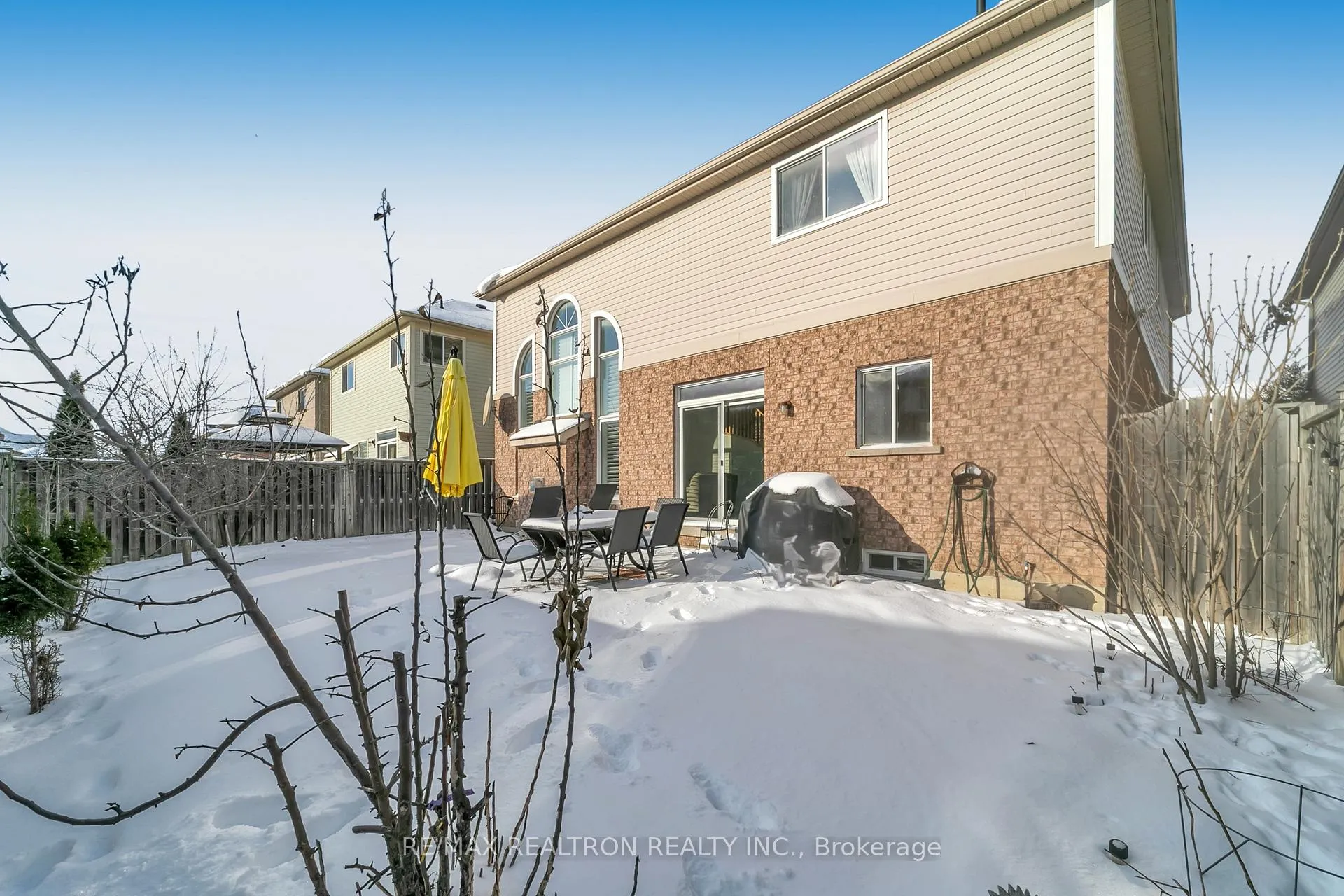 Photo 40 of 46 Carness Crescent, Georgina, Keswick South — HOMEH