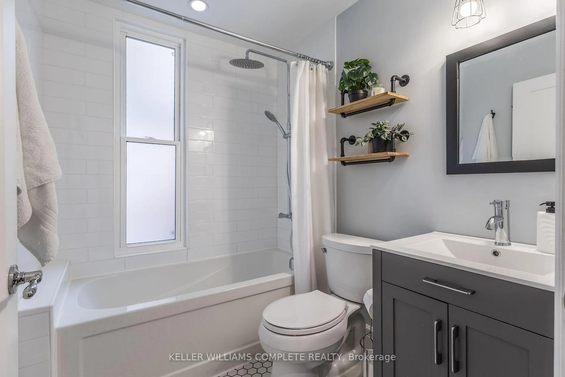 Photo 24 of 167 Markland Street, Hamilton, Durand — HOMEH