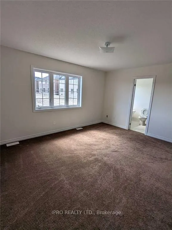 Photo 11 of 1092 Skyridge Boulevard, Pickering, Rural Pickering — HOMEH