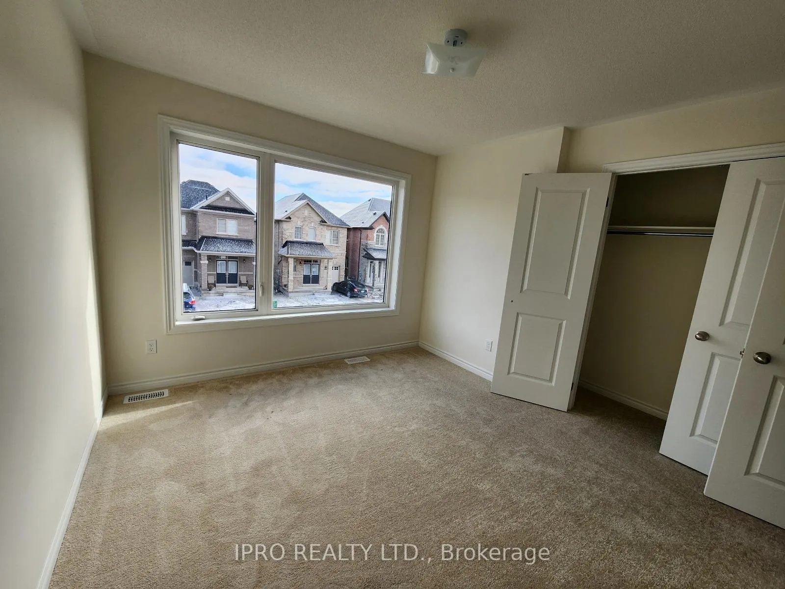 Photo 22 of 1092 Skyridge Boulevard, Pickering, Rural Pickering — HOMEH