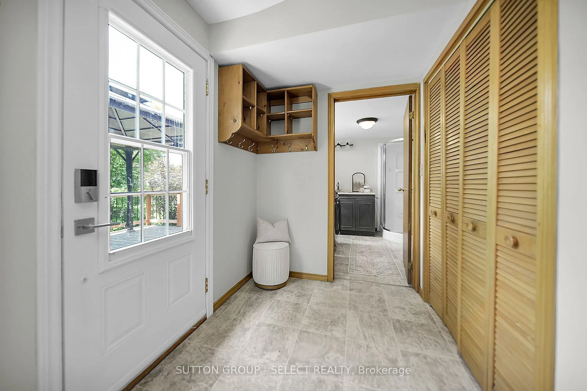 Photo 21 of 2617 Queen Street, Strathroy-Caradoc, Mount Brydges — HOMEH
