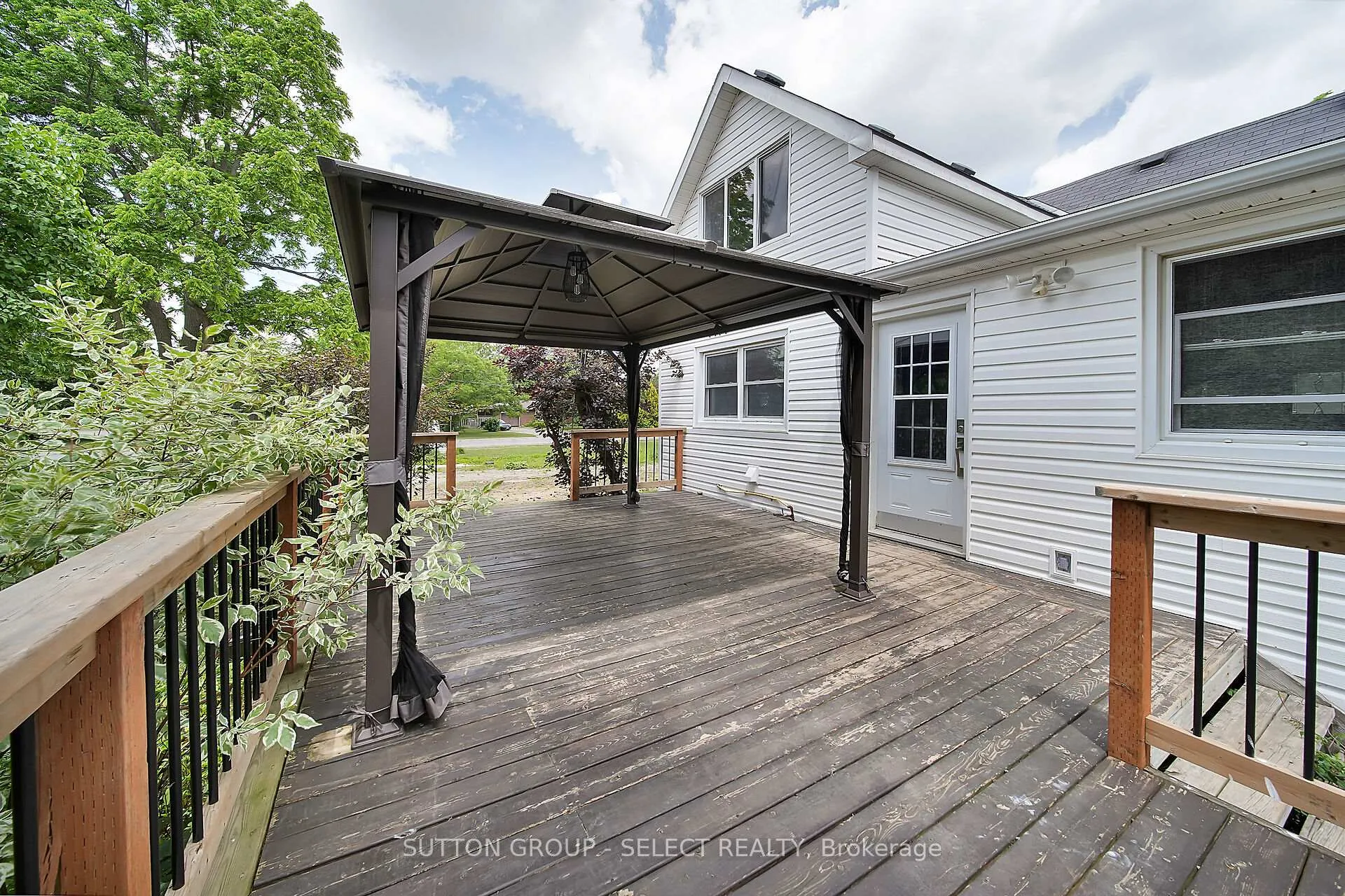 Photo 34 of 2617 Queen Street, Strathroy-Caradoc, Mount Brydges — HOMEH