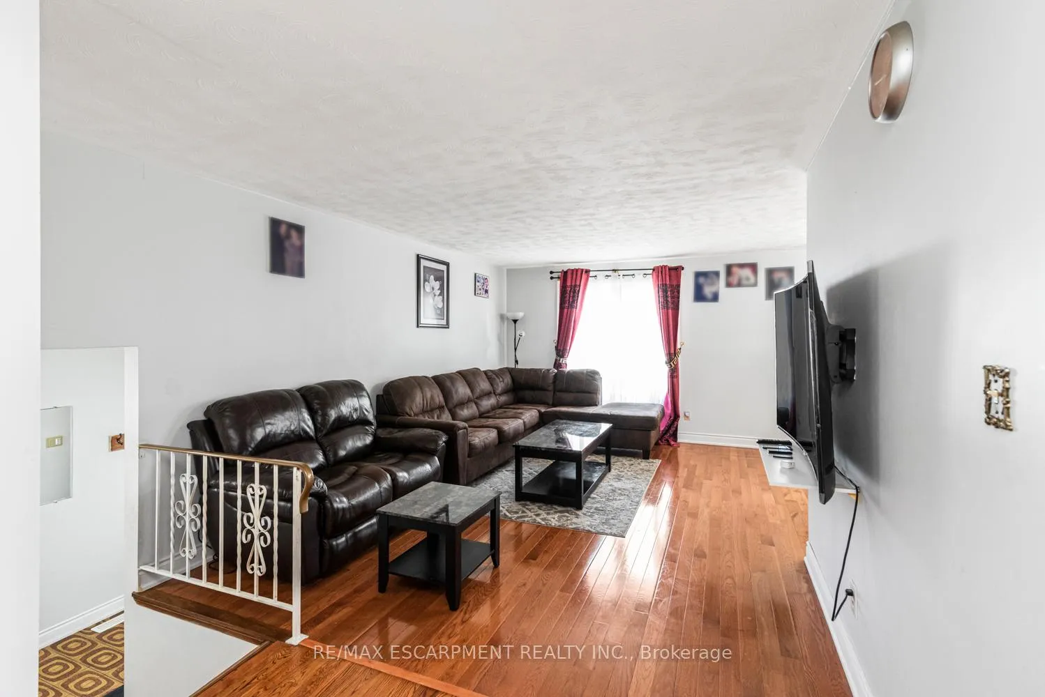 Photo 7 of 102 Quaker Crescent, Hamilton, Quinndale — HOMEH