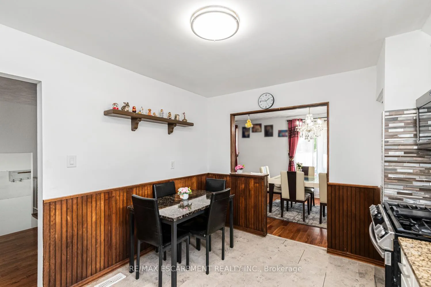 Photo 12 of 102 Quaker Crescent, Hamilton, Quinndale — HOMEH