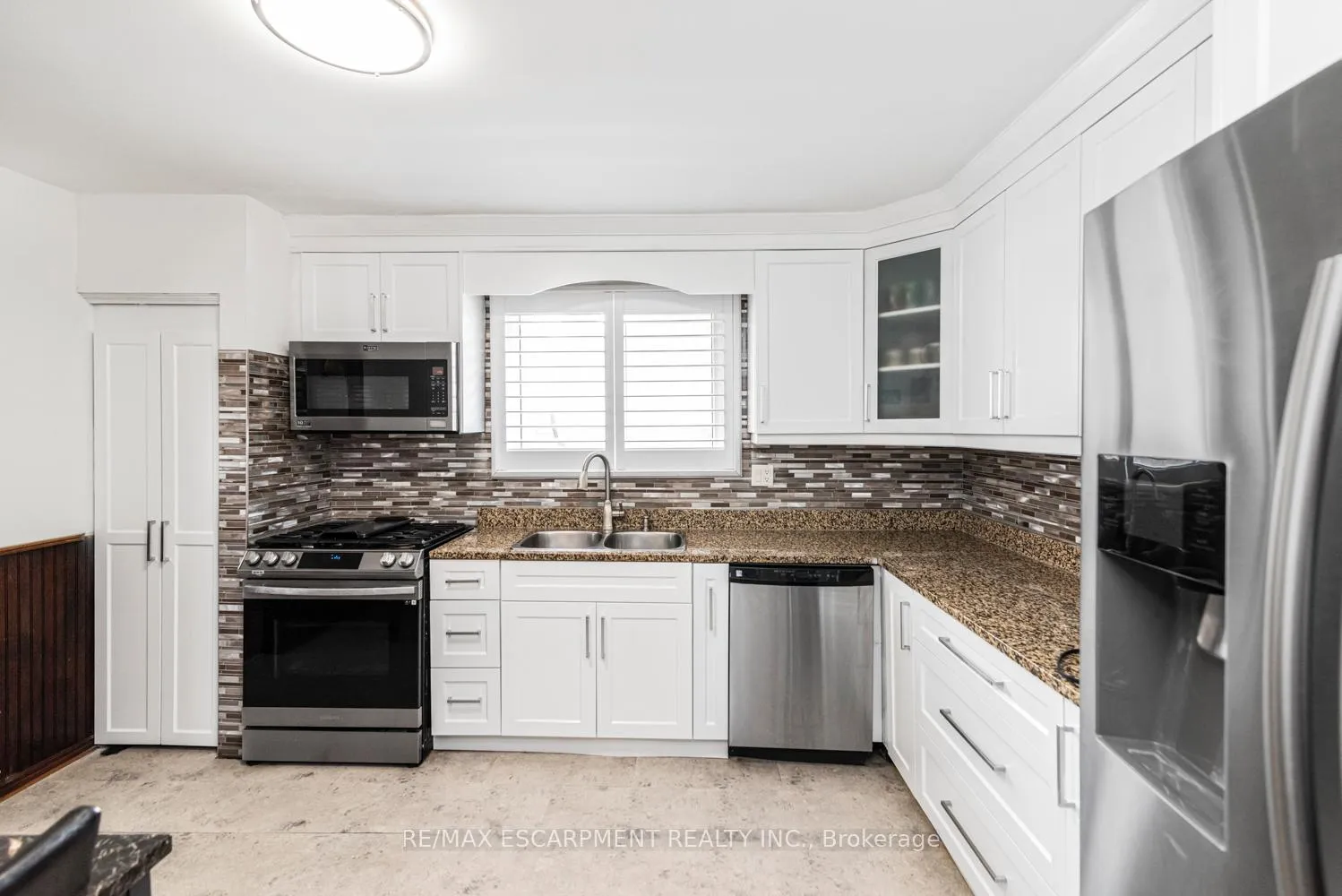 Photo 14 of 102 Quaker Crescent, Hamilton, Quinndale — HOMEH