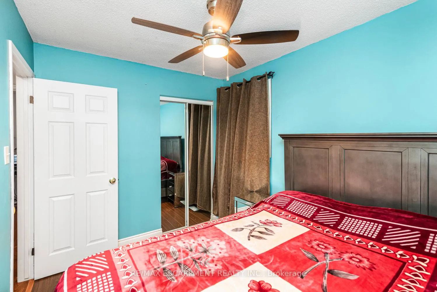 Photo 17 of 102 Quaker Crescent, Hamilton, Quinndale — HOMEH