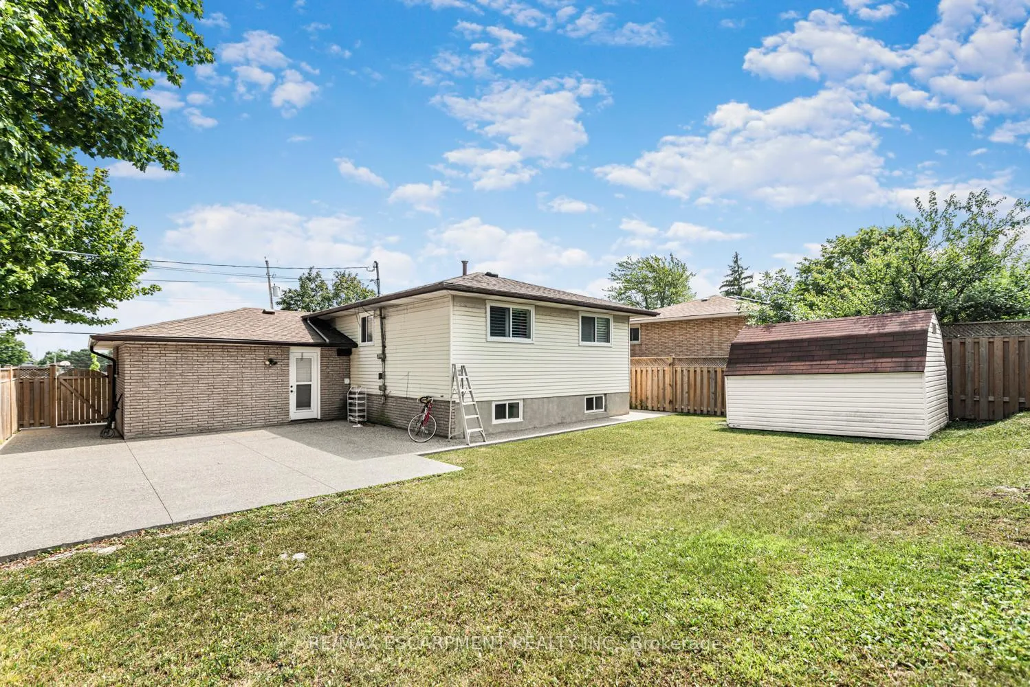 Photo 29 of 102 Quaker Crescent, Hamilton, Quinndale — HOMEH