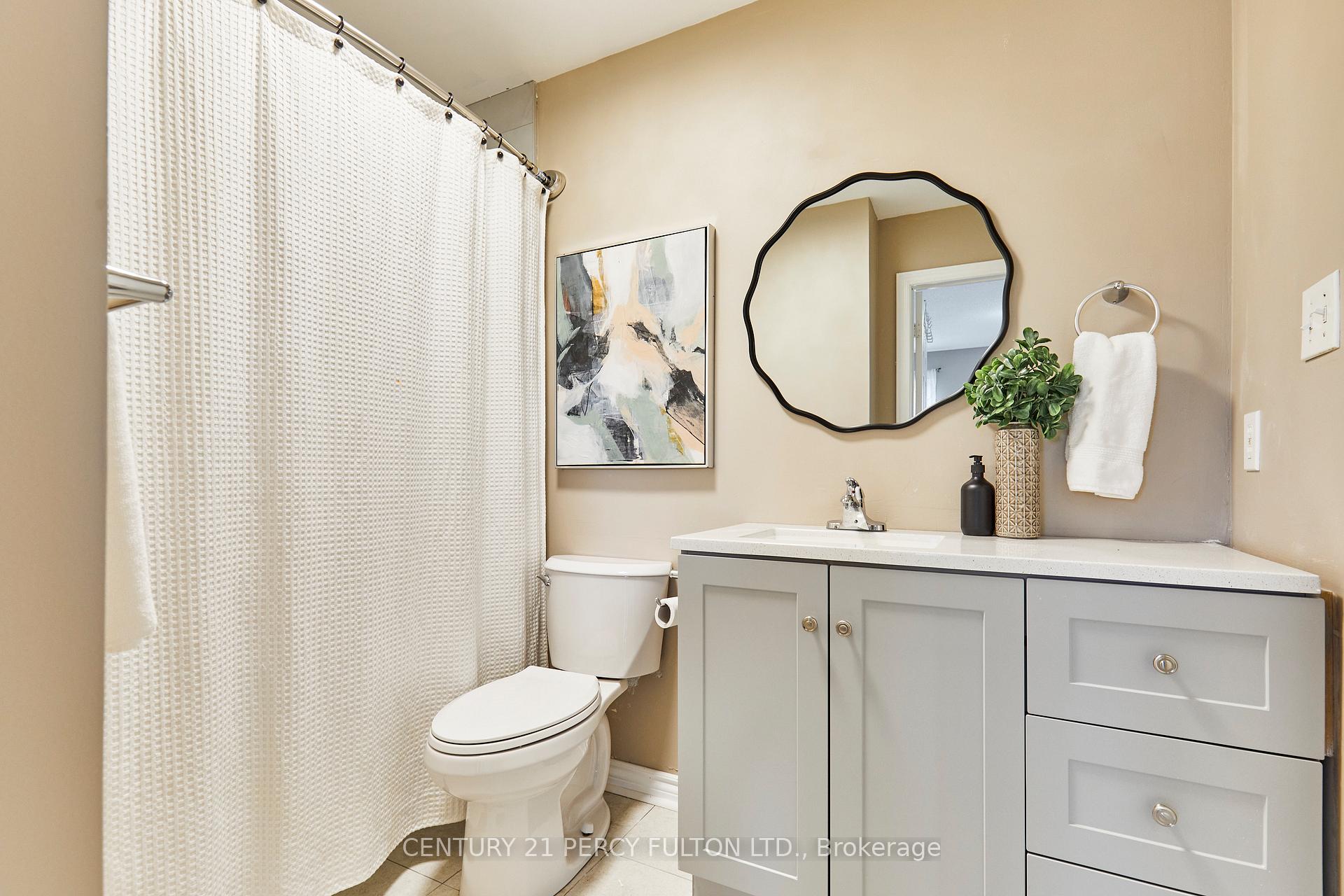 Photo 1 of 29 Archbury Circle, Caledon, Bolton East — HOMEH