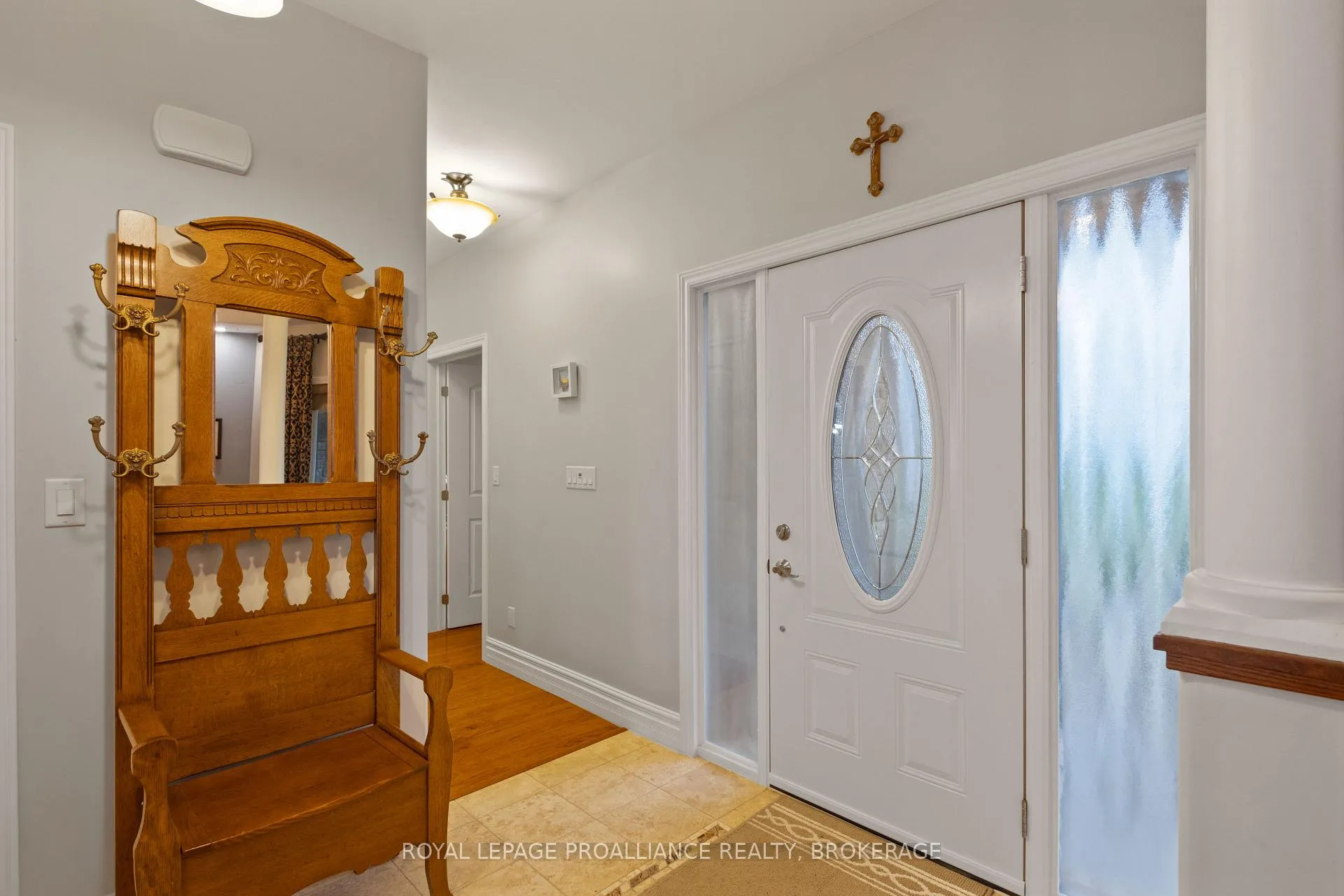 Photo 8 of 12 Easy Lane, Frontenac Islands, The Islands — HOMEH