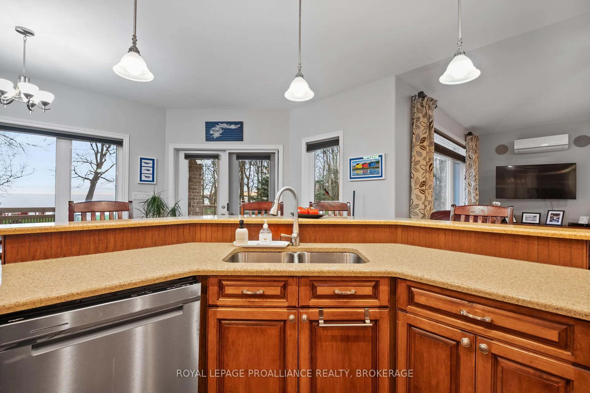 Photo 18 of 12 Easy Lane, Frontenac Islands, The Islands — HOMEH