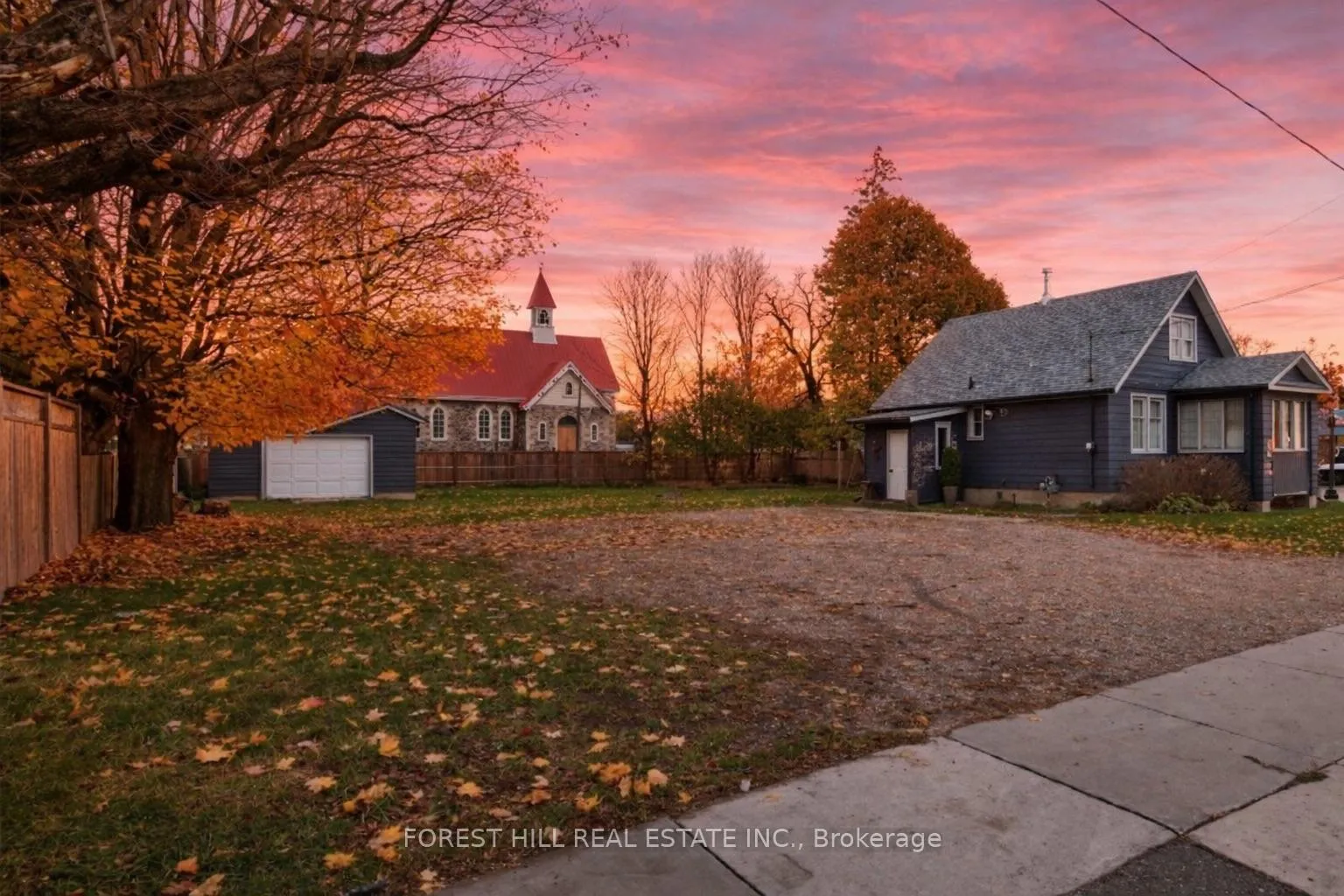 Photo 1 of 3 Elora Street N, Mapleton, Rural Mapleton — HOMEH
