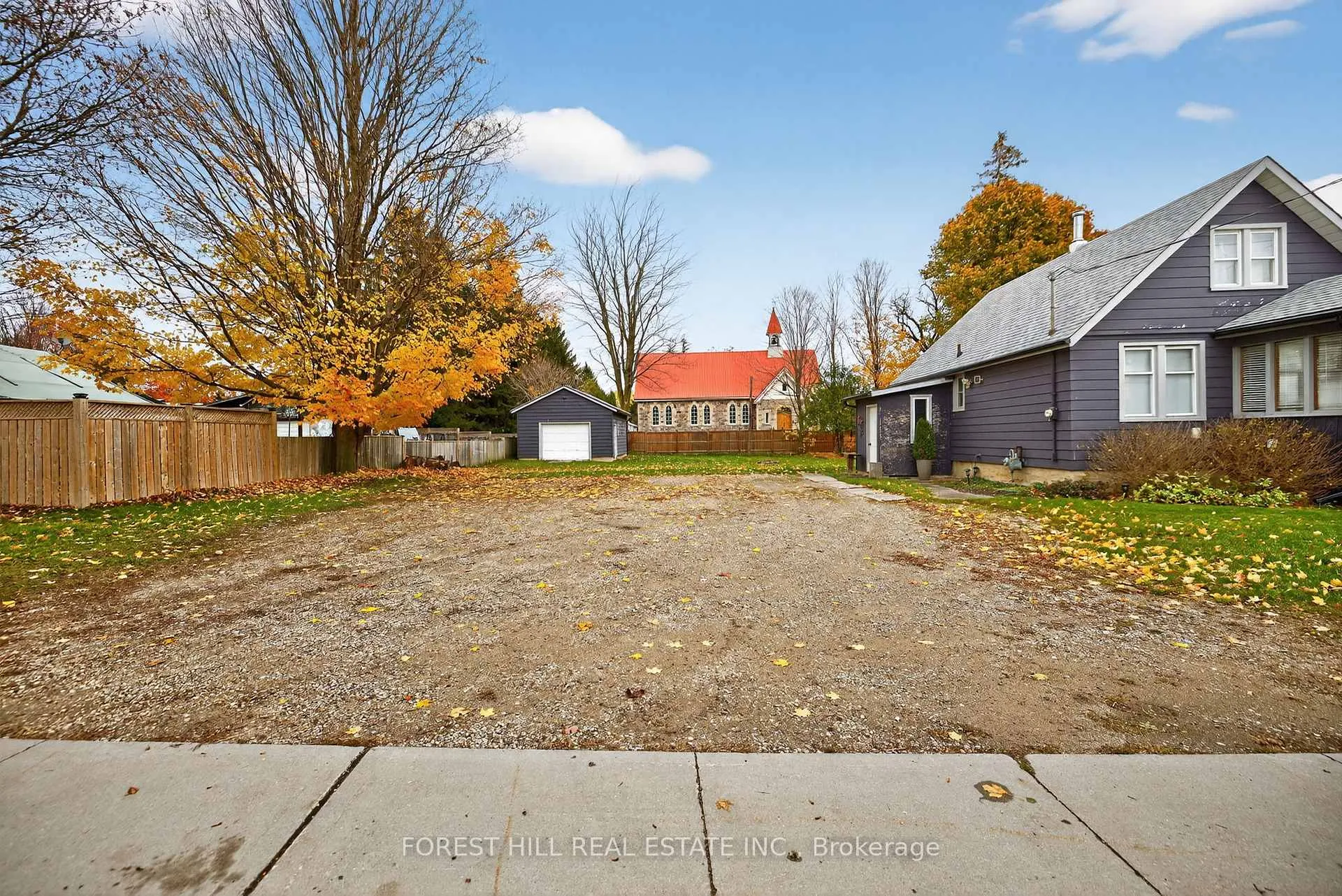 Photo 2 of 3 Elora Street N, Mapleton, Rural Mapleton — HOMEH