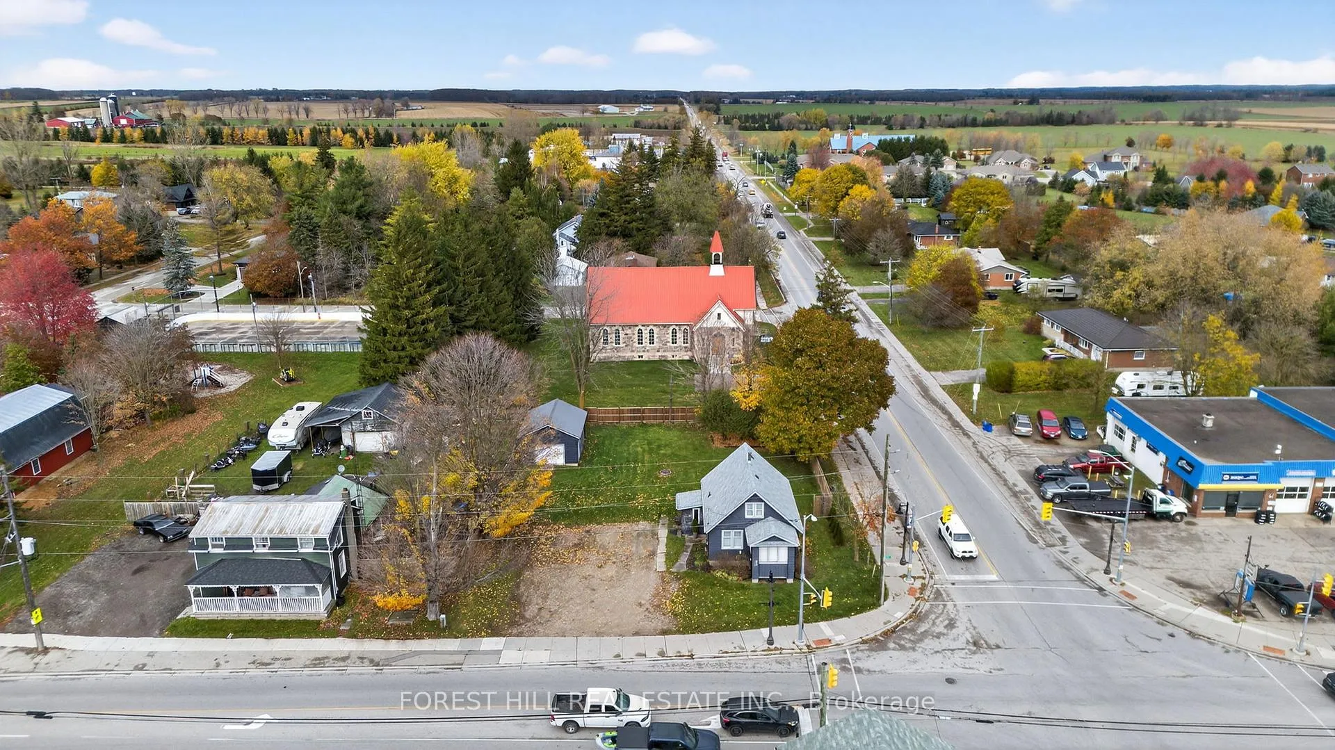 Photo 42 of 3 Elora Street N, Mapleton, Rural Mapleton — HOMEH