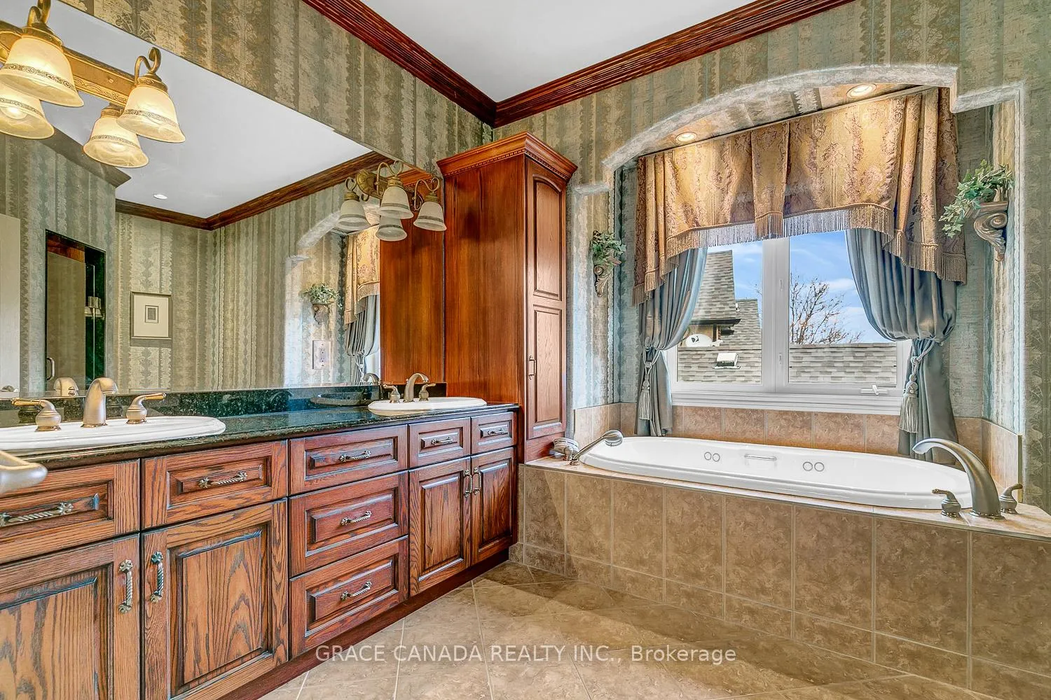 Photo 18 of 1585 Stoneybrook Crescent, Windsor, Roseland East — HOMEH