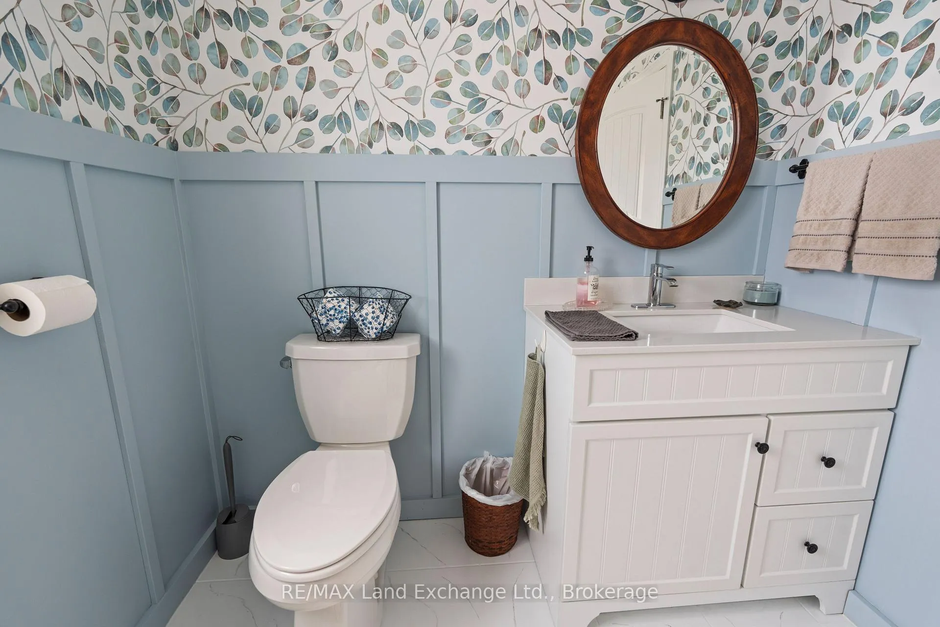 Photo 33 of 147 Duke Street S, Arran-Elderslie — HOMEH