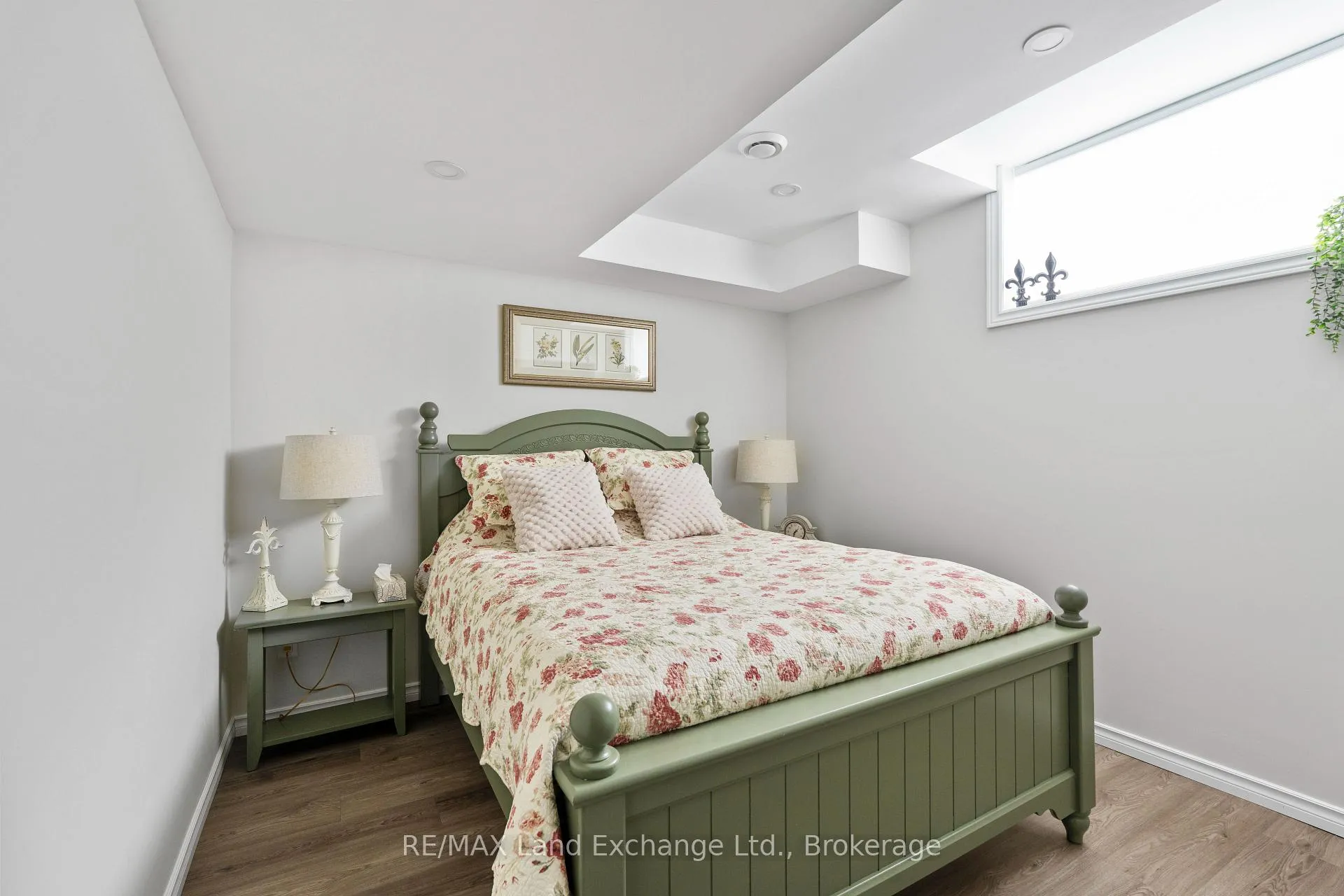 Photo 34 of 147 Duke Street S, Arran-Elderslie — HOMEH