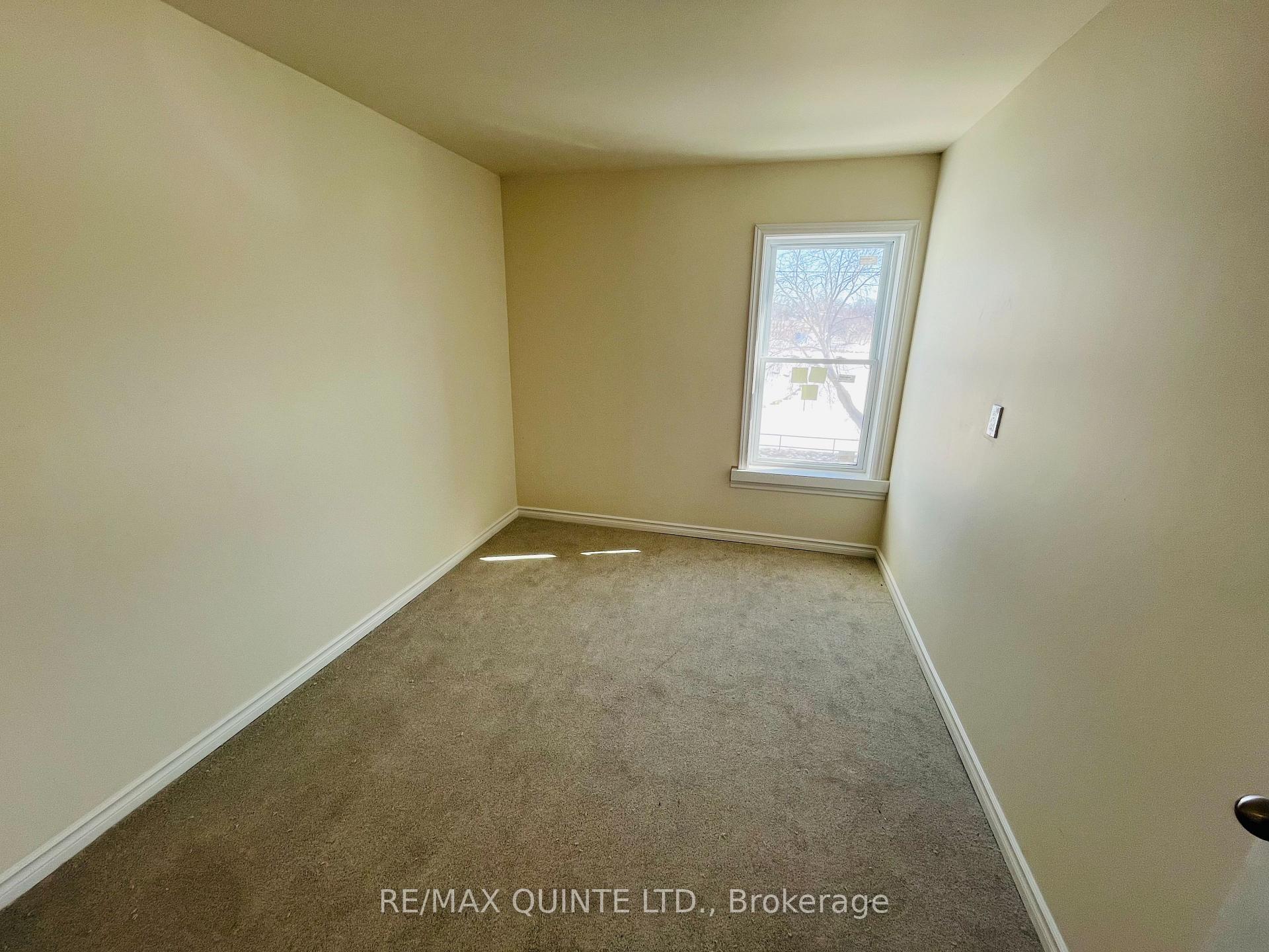 Photo 18 of 92 Moira Street E, Belleville, Belleville Ward — HOMEH