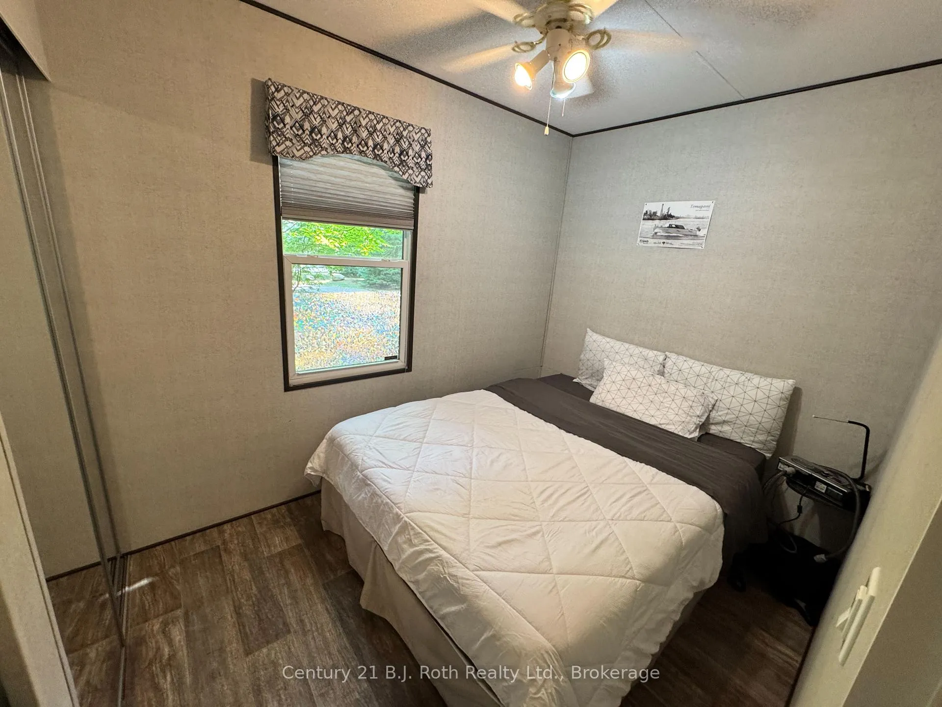 Photo 6 of 733 Poplar Crescent, Bracebridge, Macaulay — HOMEH