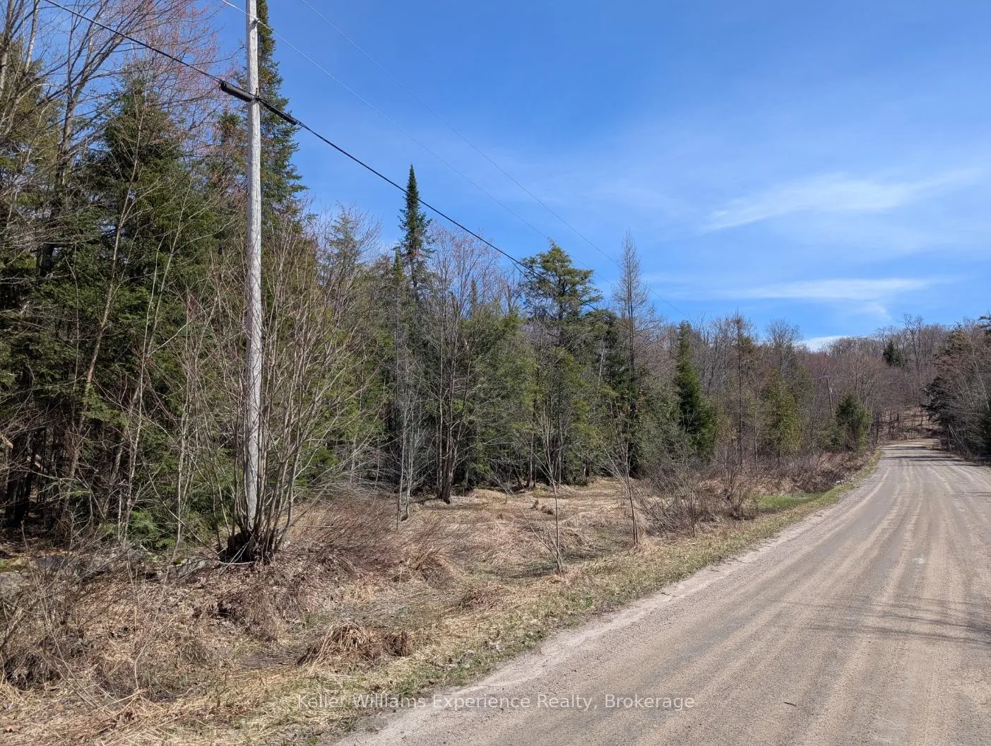 Photo 6 of Peter Road, Bracebridge, Macaulay — HOMEH