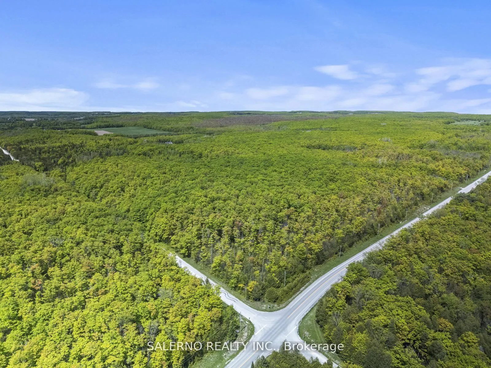 Photo 9 of 589141 Grey County Rd. 19, Blue Mountains — HOMEH