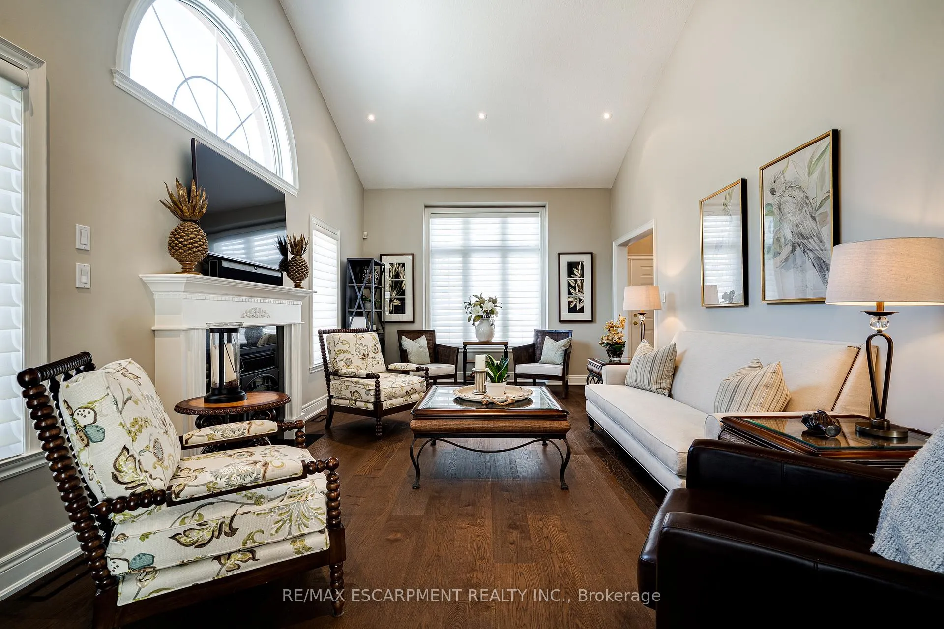 Photo 7 of 148 Foxridge Drive, Hamilton, Ancaster — HOMEH