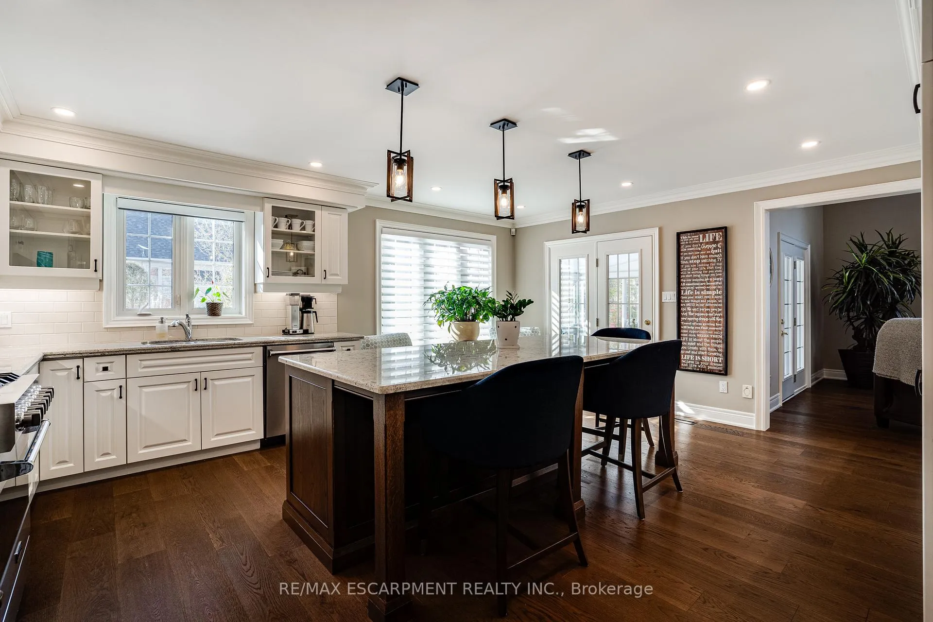 Photo 11 of 148 Foxridge Drive, Hamilton, Ancaster — HOMEH
