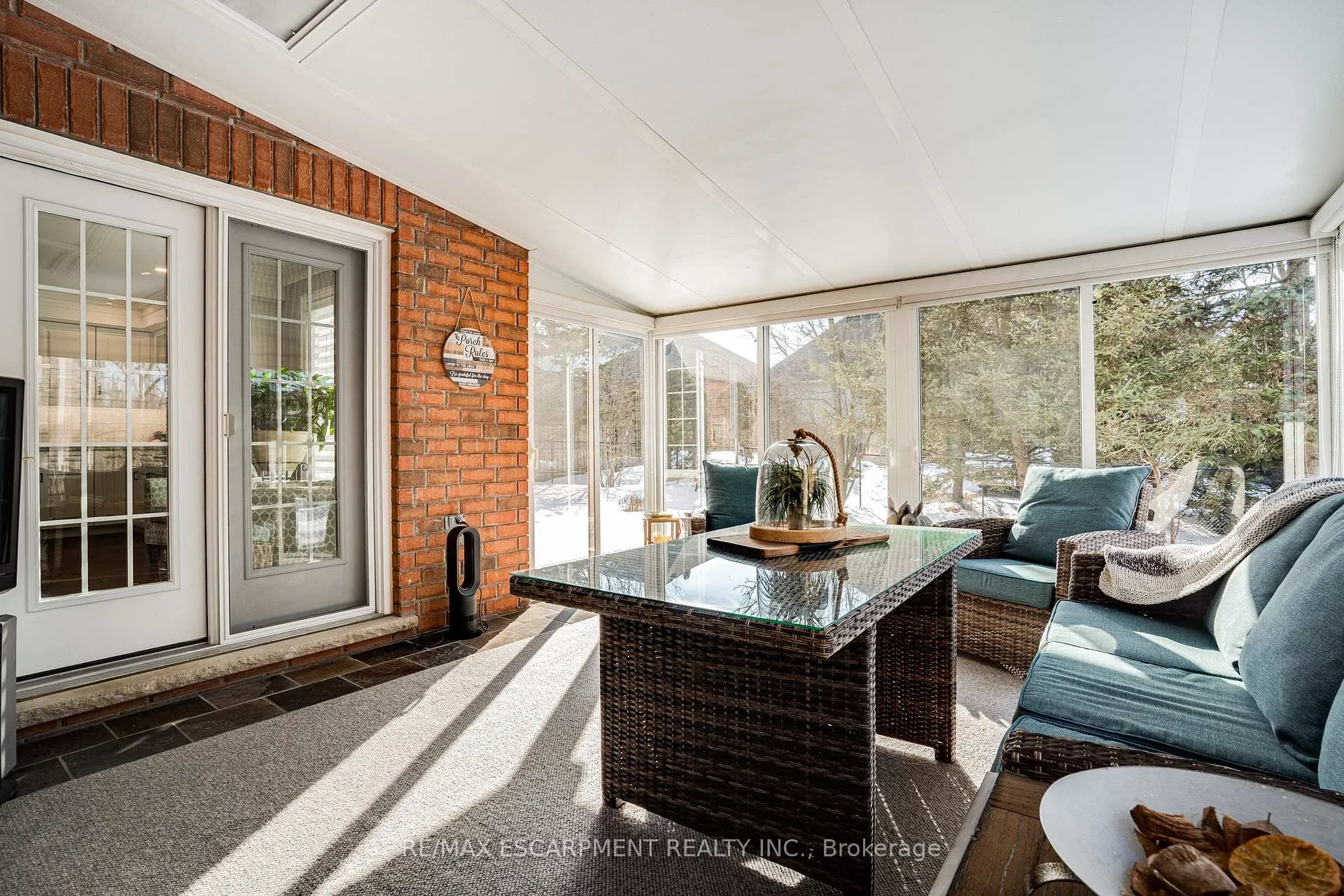 Photo 18 of 148 Foxridge Drive, Hamilton, Ancaster — HOMEH