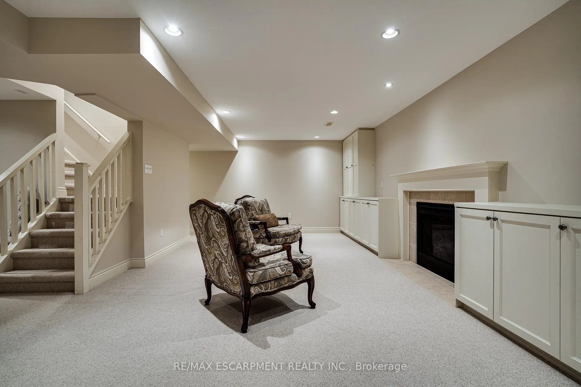 Photo 33 of 148 Foxridge Drive, Hamilton, Ancaster — HOMEH