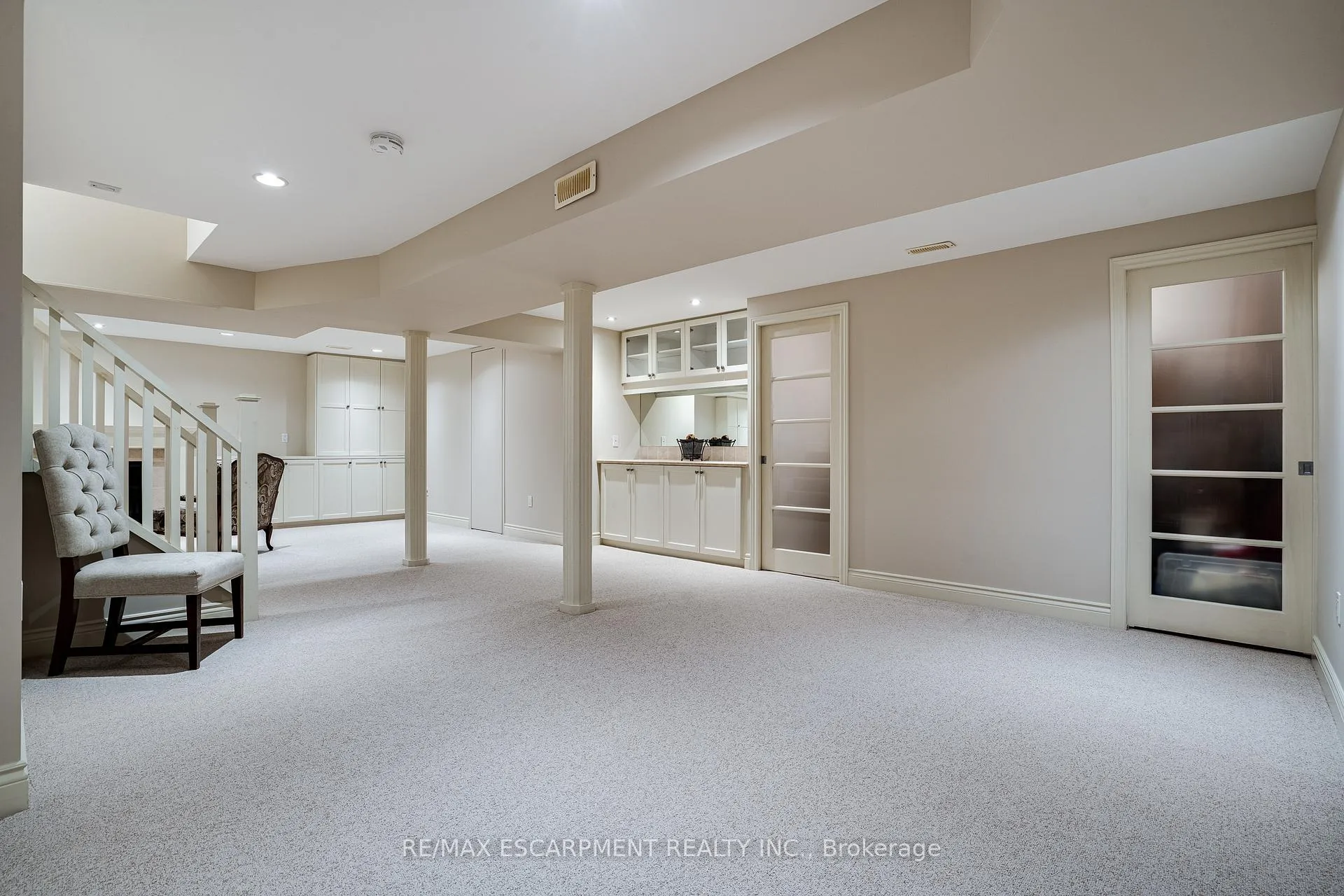 Photo 34 of 148 Foxridge Drive, Hamilton, Ancaster — HOMEH