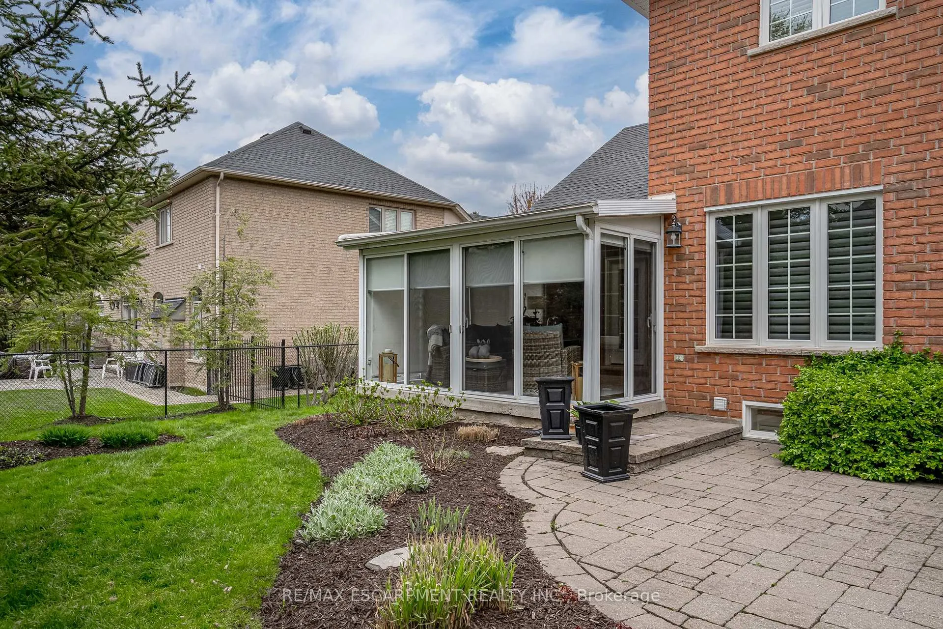 Photo 42 of 148 Foxridge Drive, Hamilton, Ancaster — HOMEH