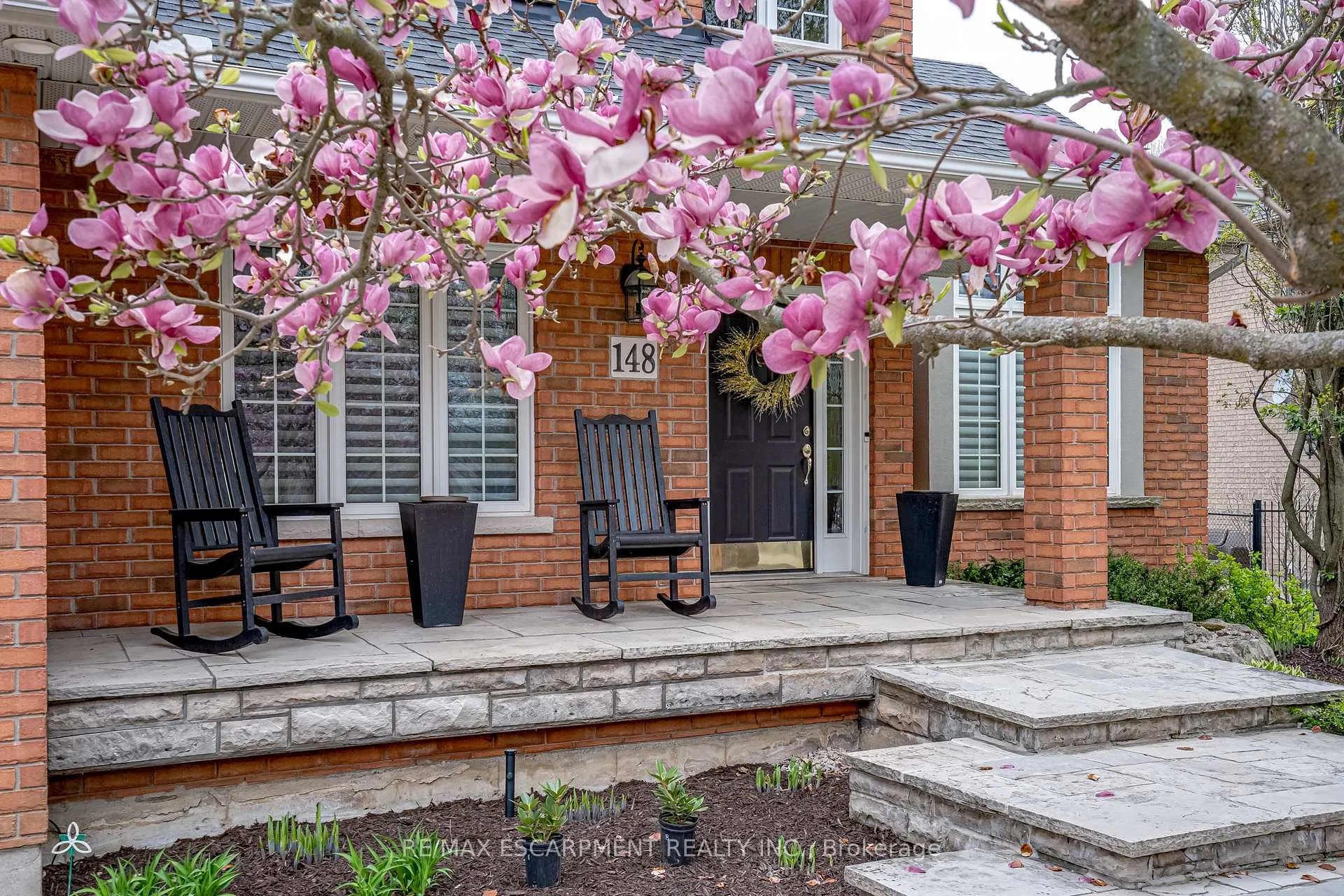 Photo 47 of 148 Foxridge Drive, Hamilton, Ancaster — HOMEH