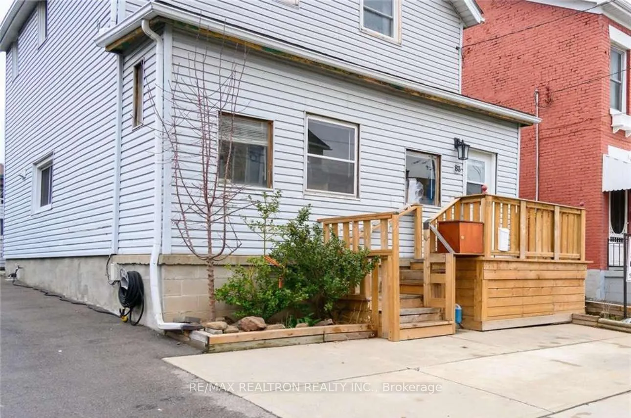 Photo 2 of 83 Magill Street, Hamilton, Strathcona — HOMEH
