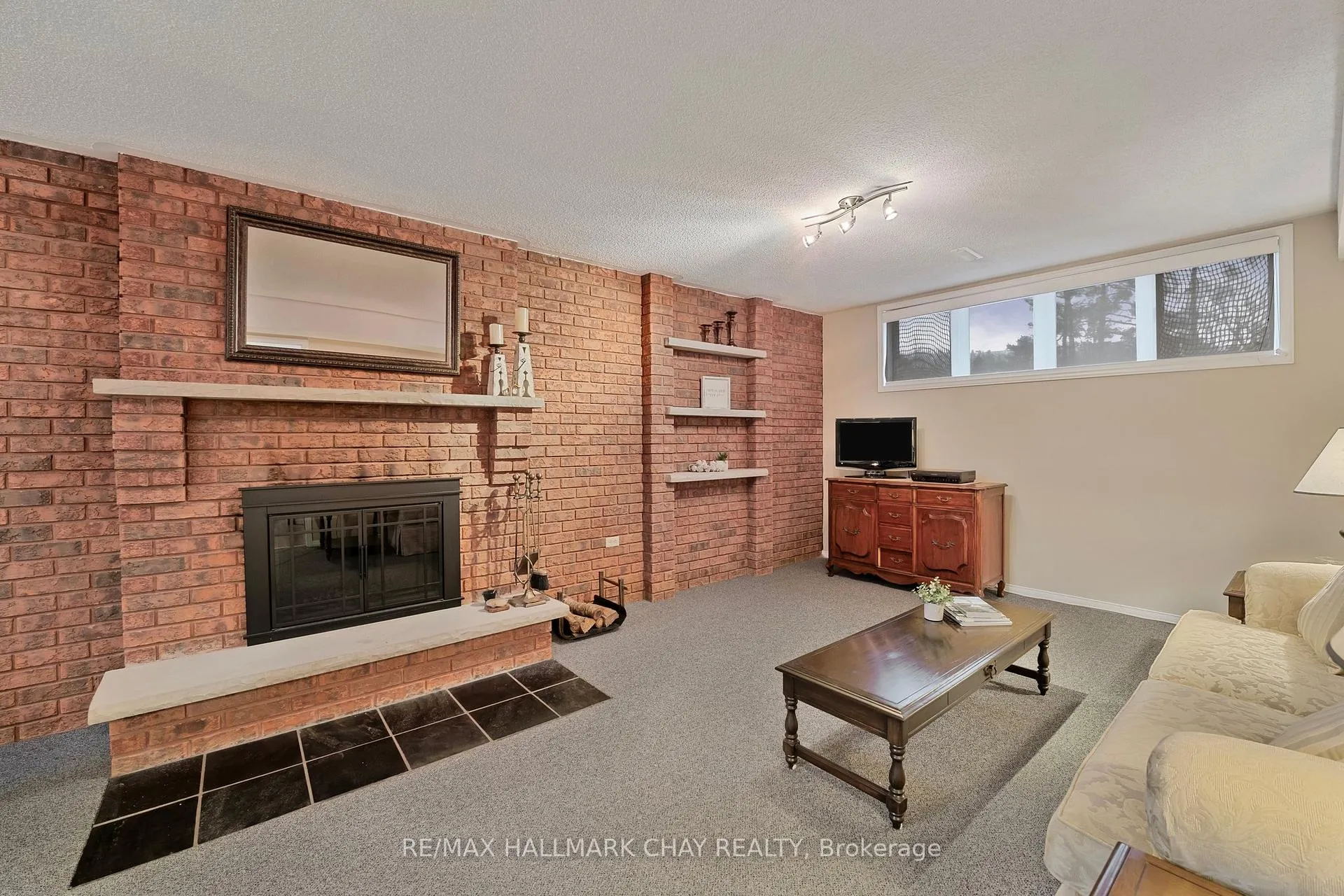 Photo 29 of 40 Idlewood Drive, Springwater, Midhurst — HOMEH