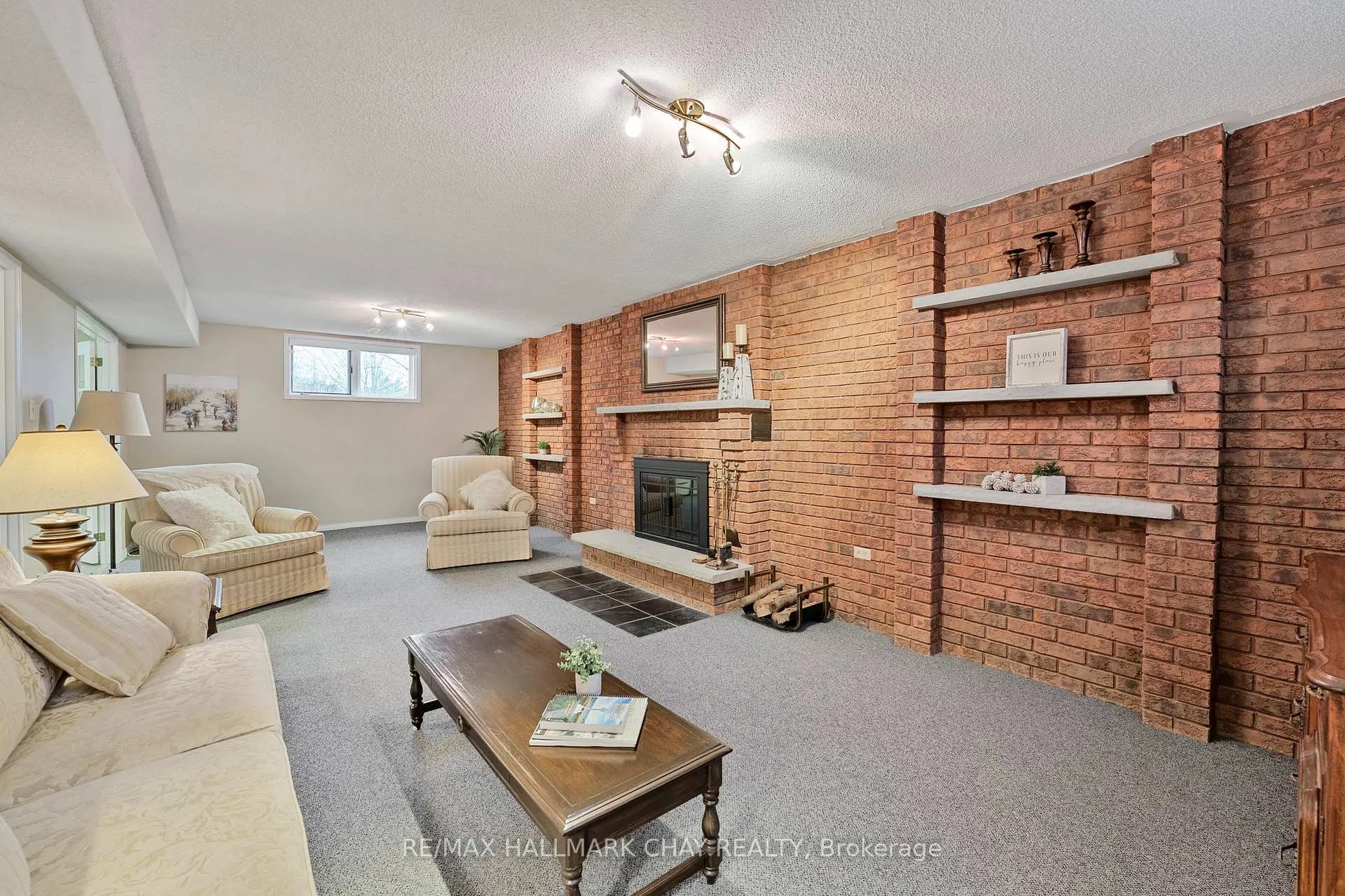 Photo 31 of 40 Idlewood Drive, Springwater, Midhurst — HOMEH