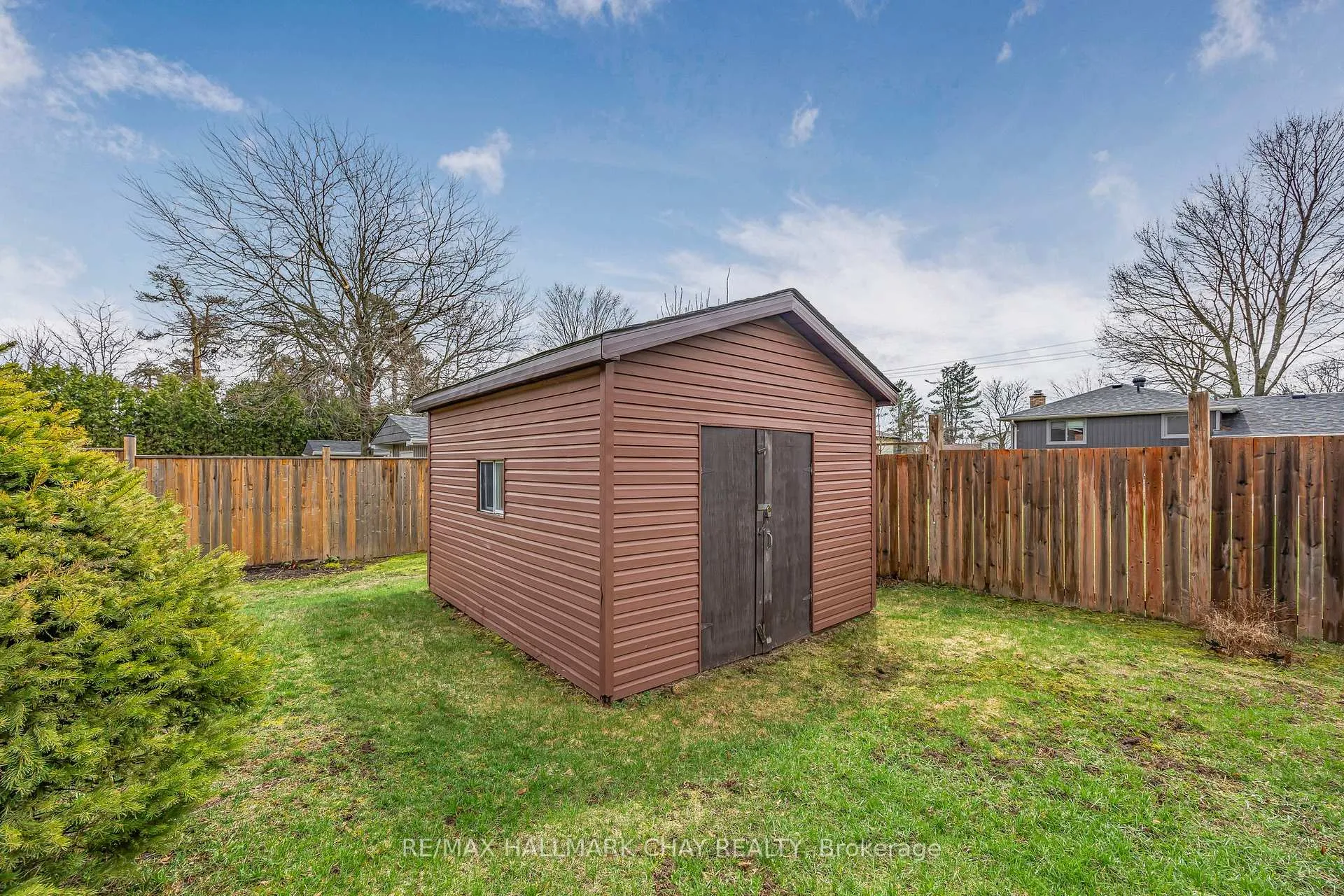 Photo 33 of 40 Idlewood Drive, Springwater, Midhurst — HOMEH