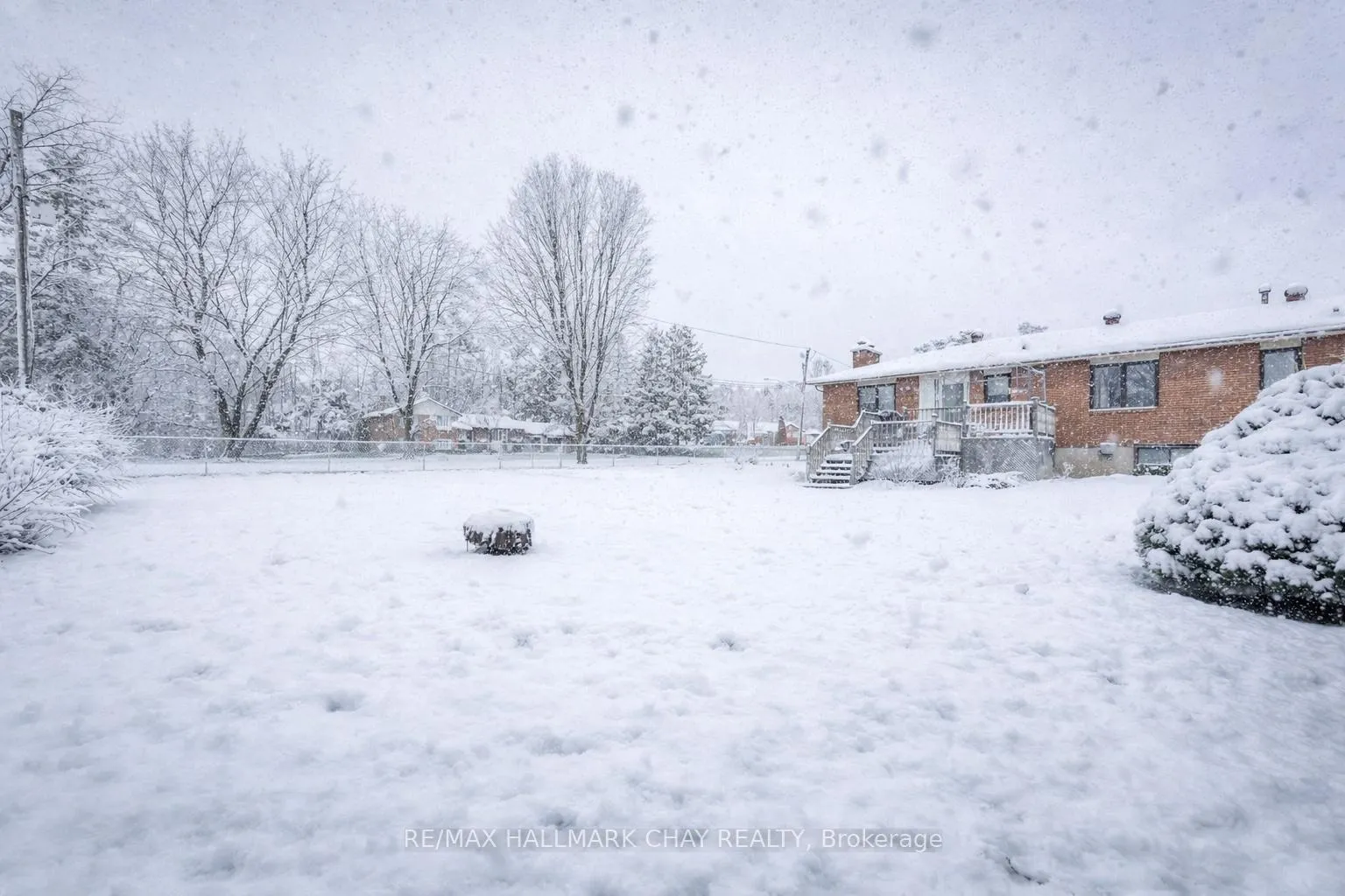 Photo 34 of 40 Idlewood Drive, Springwater, Midhurst — HOMEH