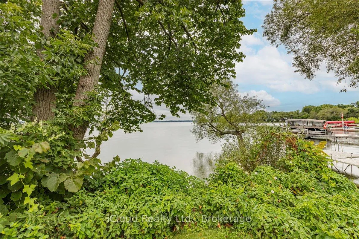 Photo 30 of 3 Davy Point Circle, Georgina, Historic Lakeshore Communities — HOMEH