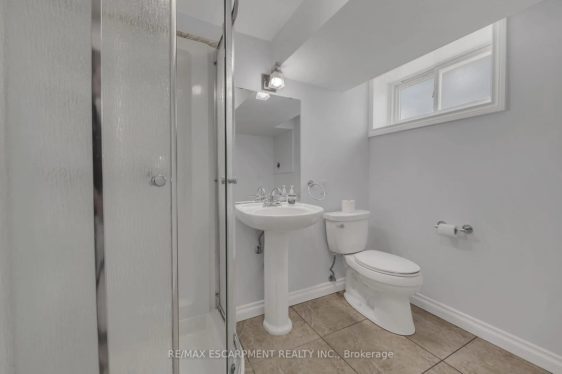 Photo 20 of 617 Eighth Road E, Hamilton, Rural Stoney Creek — HOMEH