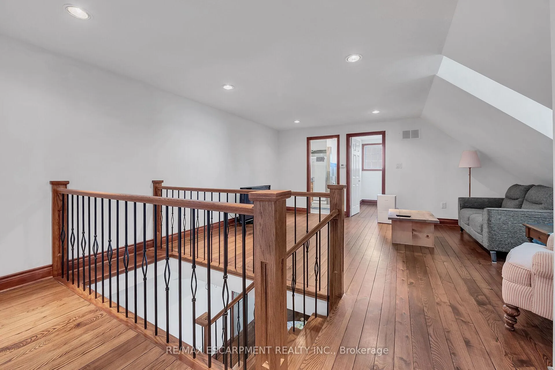 Photo 33 of 617 Eighth Road E, Hamilton, Rural Stoney Creek — HOMEH