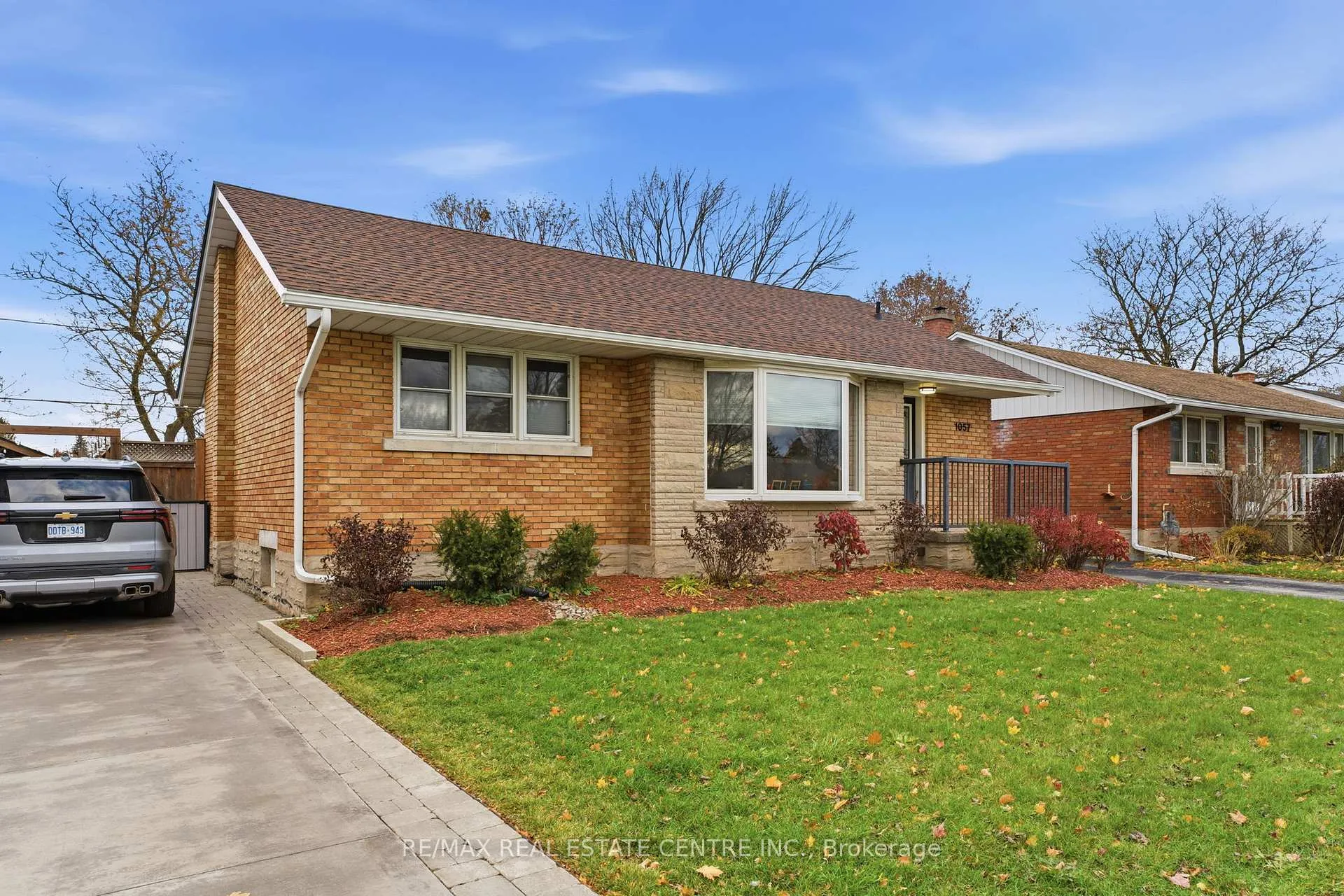 Photo 5 of 1057 Clare Avenue, Cambridge — HOMEH