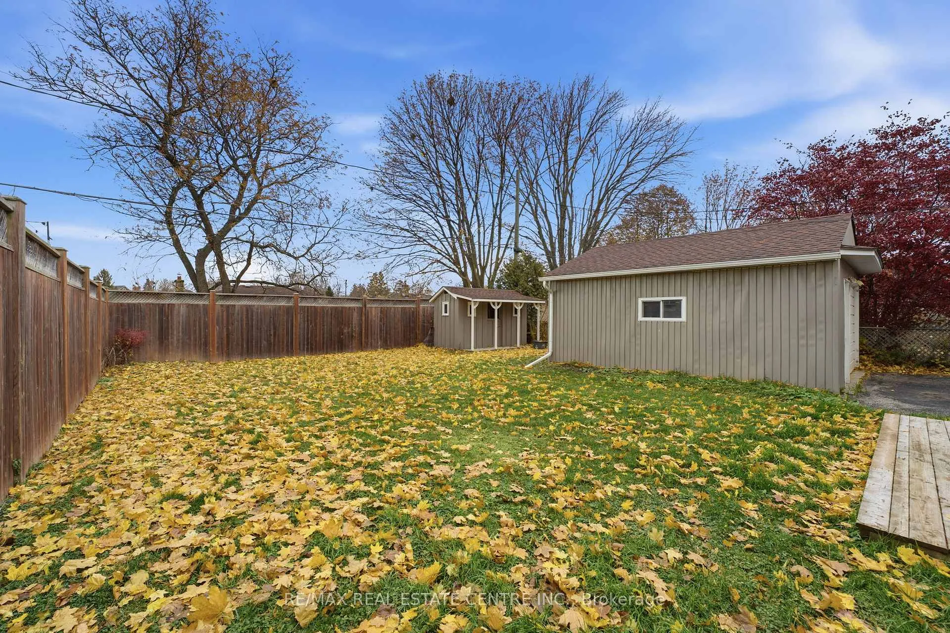 Photo 33 of 1057 Clare Avenue, Cambridge — HOMEH