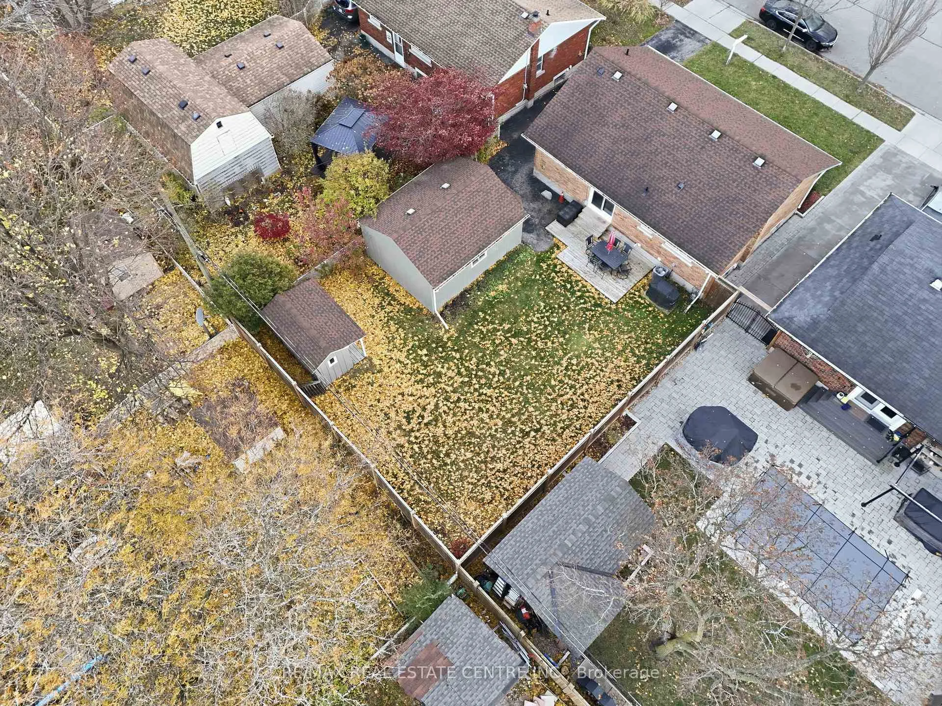 Photo 40 of 1057 Clare Avenue, Cambridge — HOMEH
