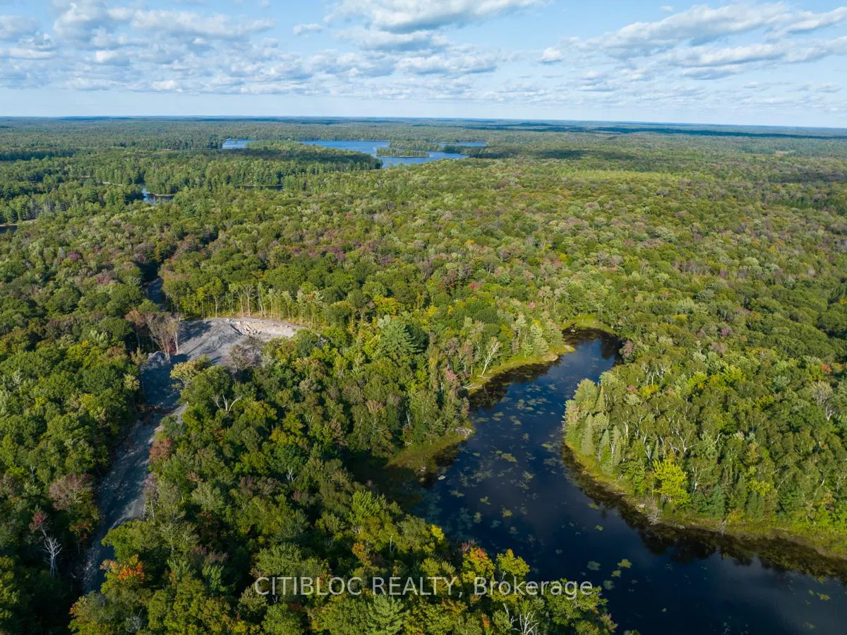 Photo 4 of 139 Lake Vision Avenue, McMurrich/Monteith, McMurrich — HOMEH