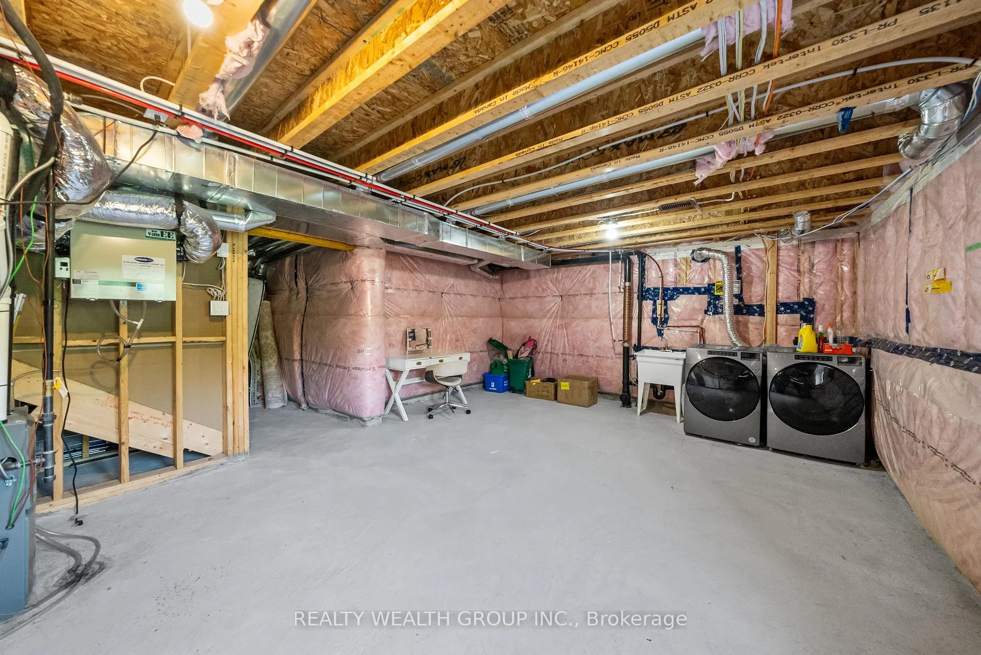 Photo 21 of 100 Barkerville Drive, Whitby, Lynde Creek — HOMEH