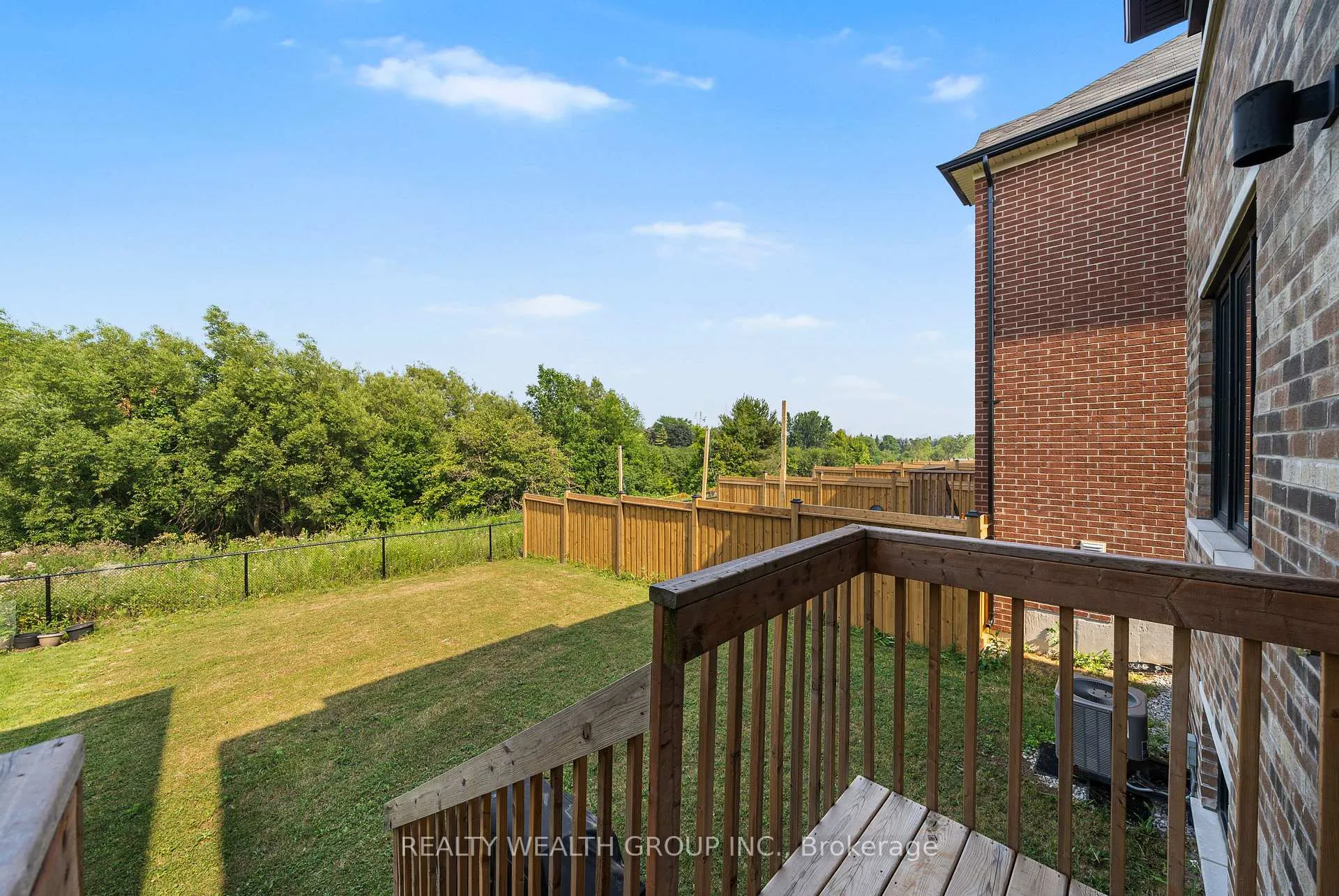 Photo 23 of 100 Barkerville Drive, Whitby, Lynde Creek — HOMEH
