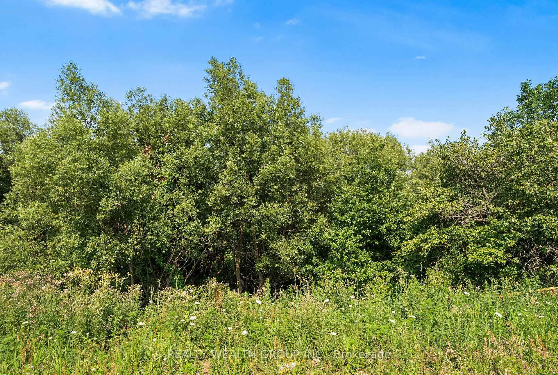 Photo 27 of 100 Barkerville Drive, Whitby, Lynde Creek — HOMEH